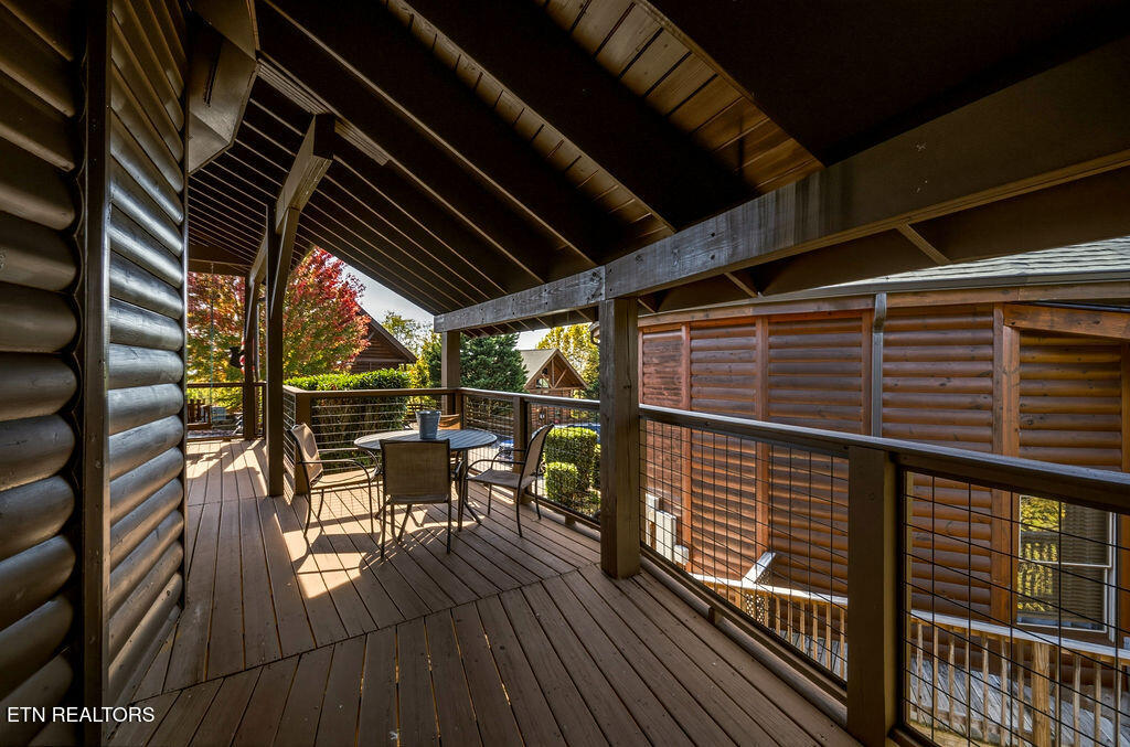 1086 Towering Oaks Drive Sevierville TN 37876