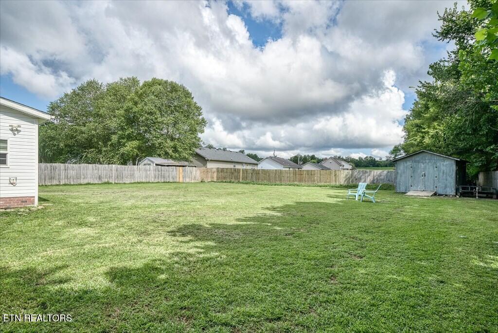 6775 Thomas Twin Oak Road Baxter TN 38544