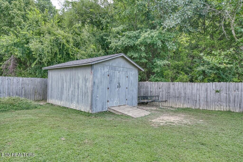 6775 Thomas Twin Oak Road Baxter TN 38544
