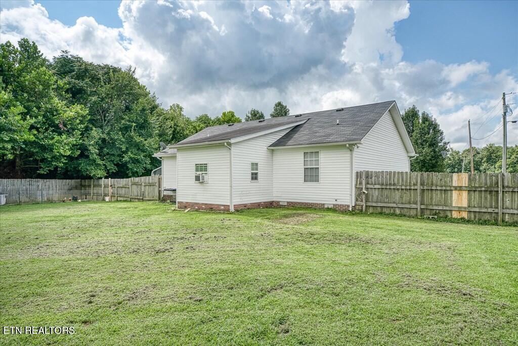 6775 Thomas Twin Oak Road Baxter TN 38544