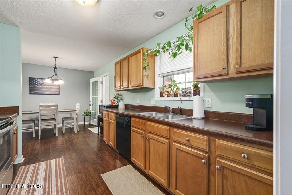 6775 Thomas Twin Oak Road Baxter TN 38544