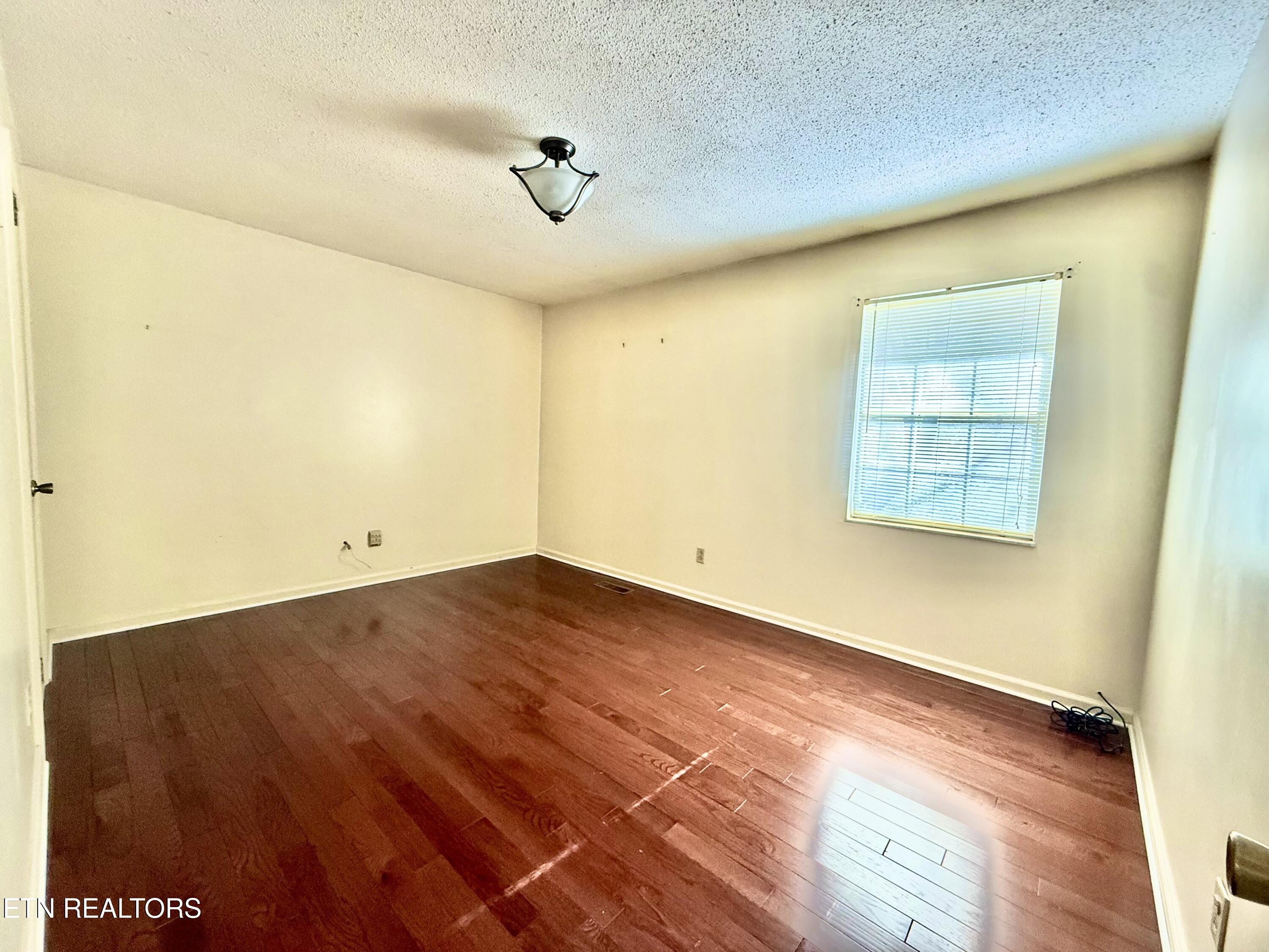 5720 Aloha Avenue Knoxville TN 37921