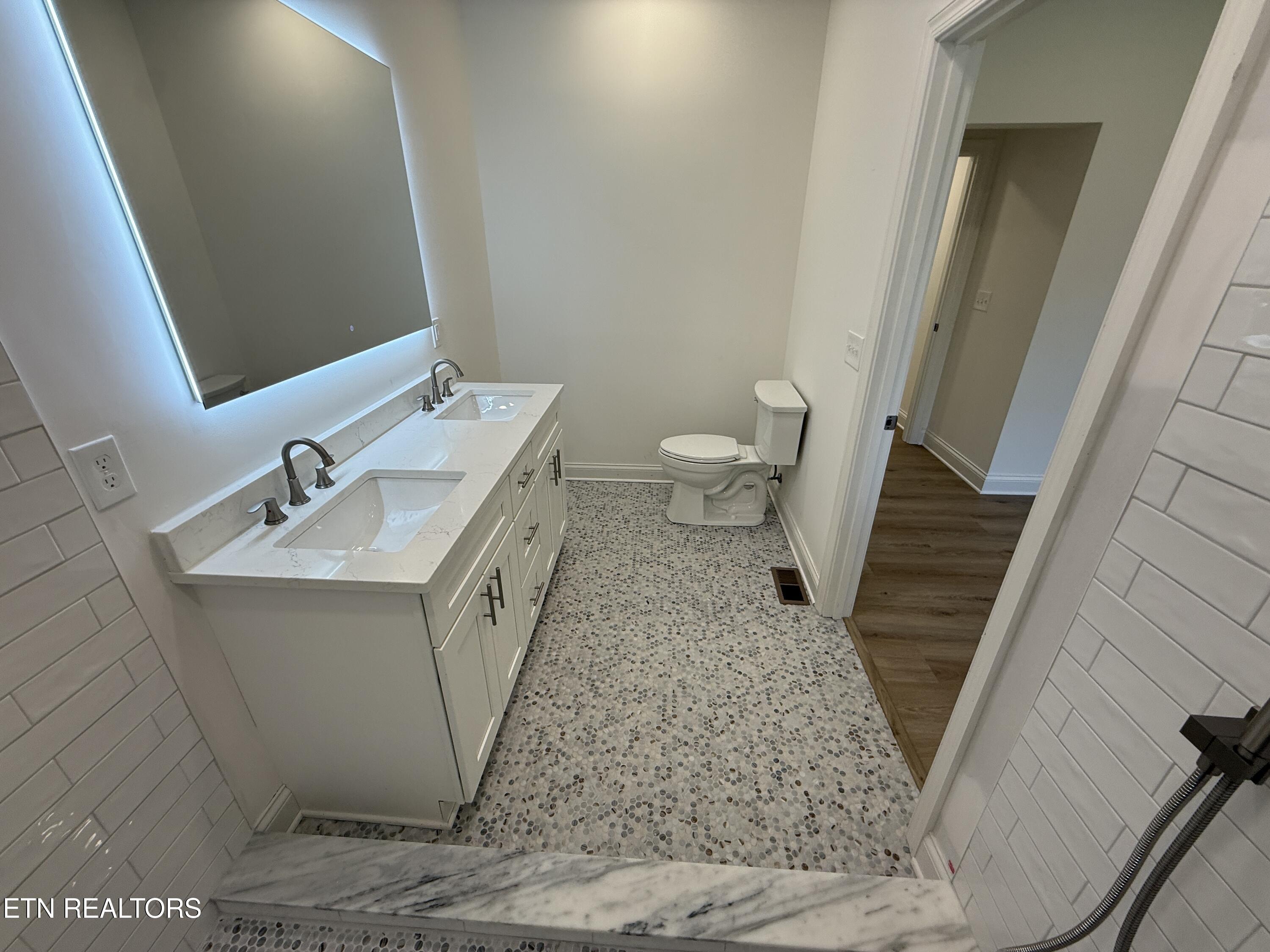 203 Martin Street Kingston TN 37763