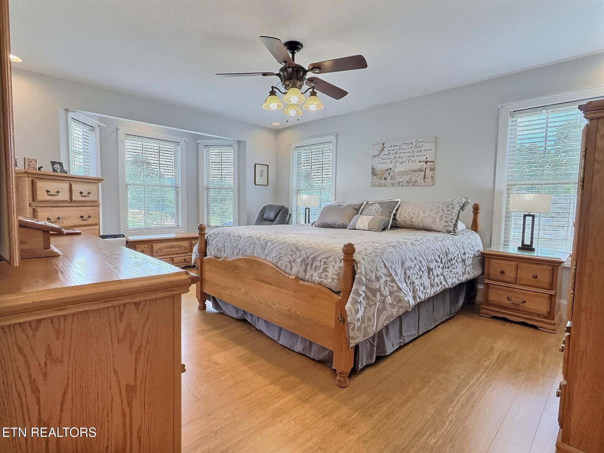 430 Bluff Trace Jacksboro TN 37757
