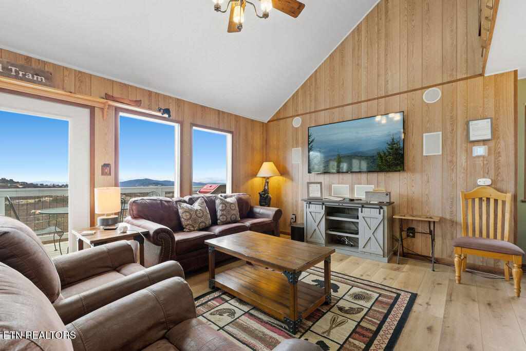 1839 Zurich Court Gatlinburg TN 37738