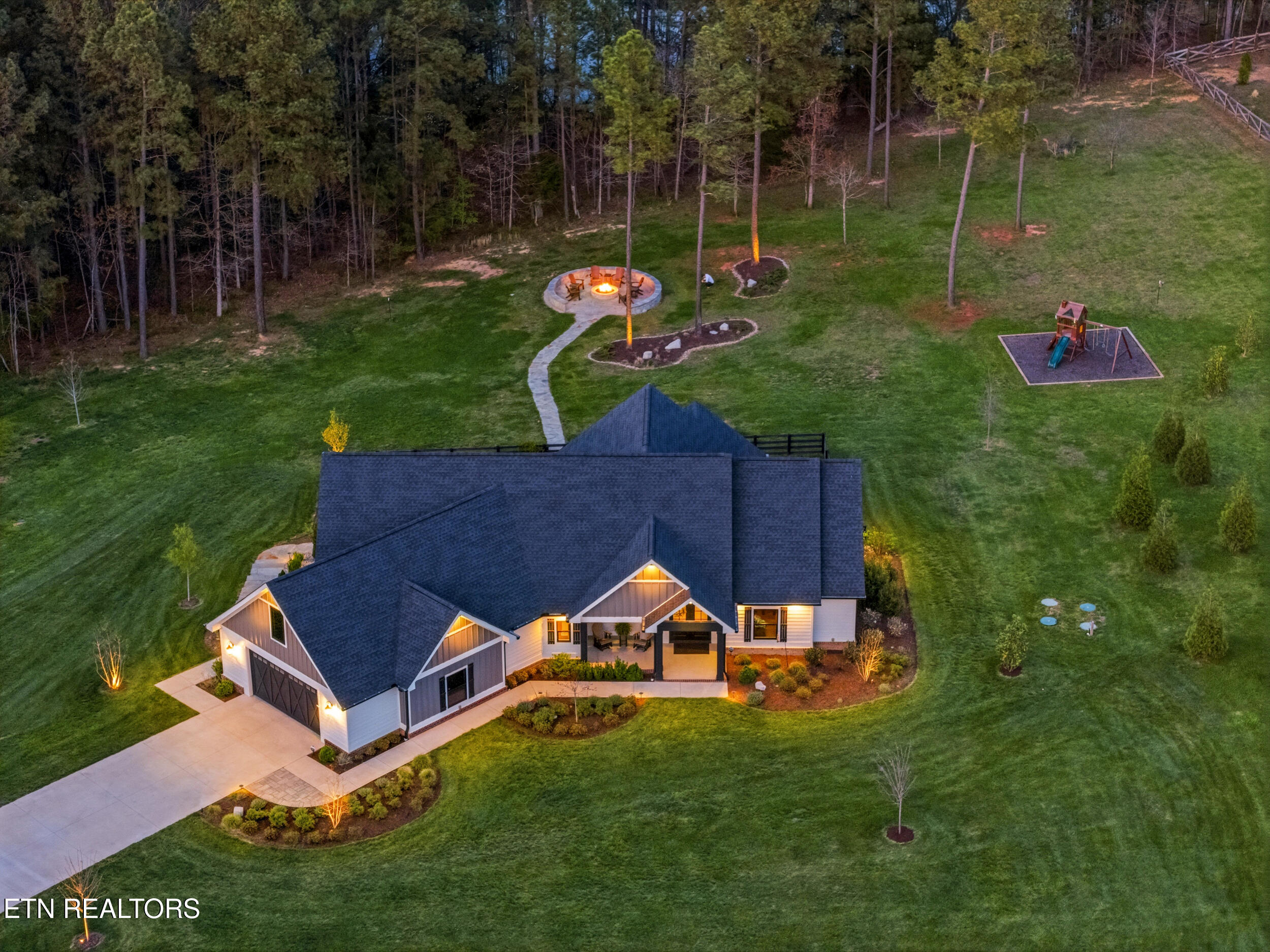 136 Wilderness Drive Vonore TN 37885