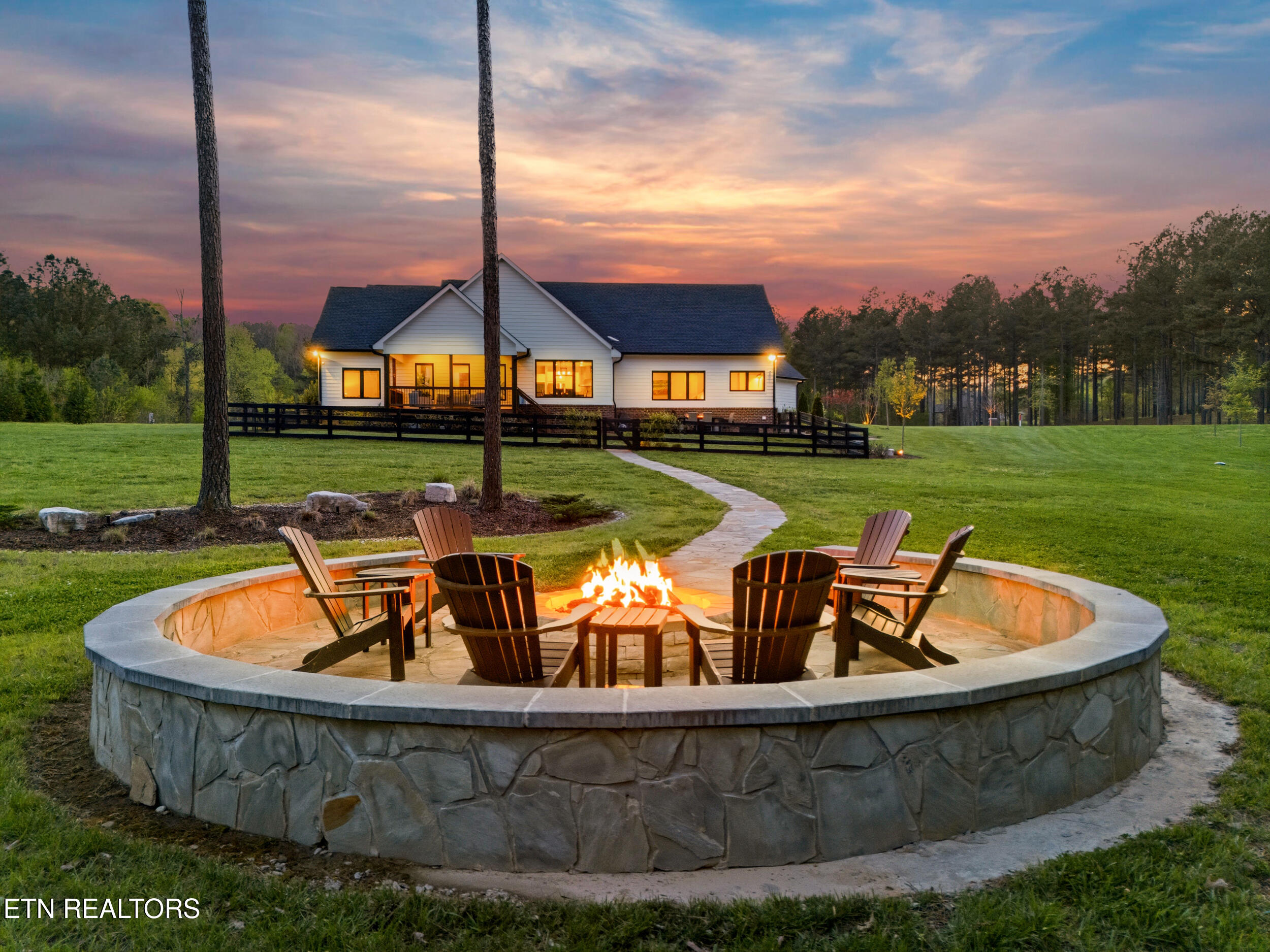 136 Wilderness Drive Vonore TN 37885