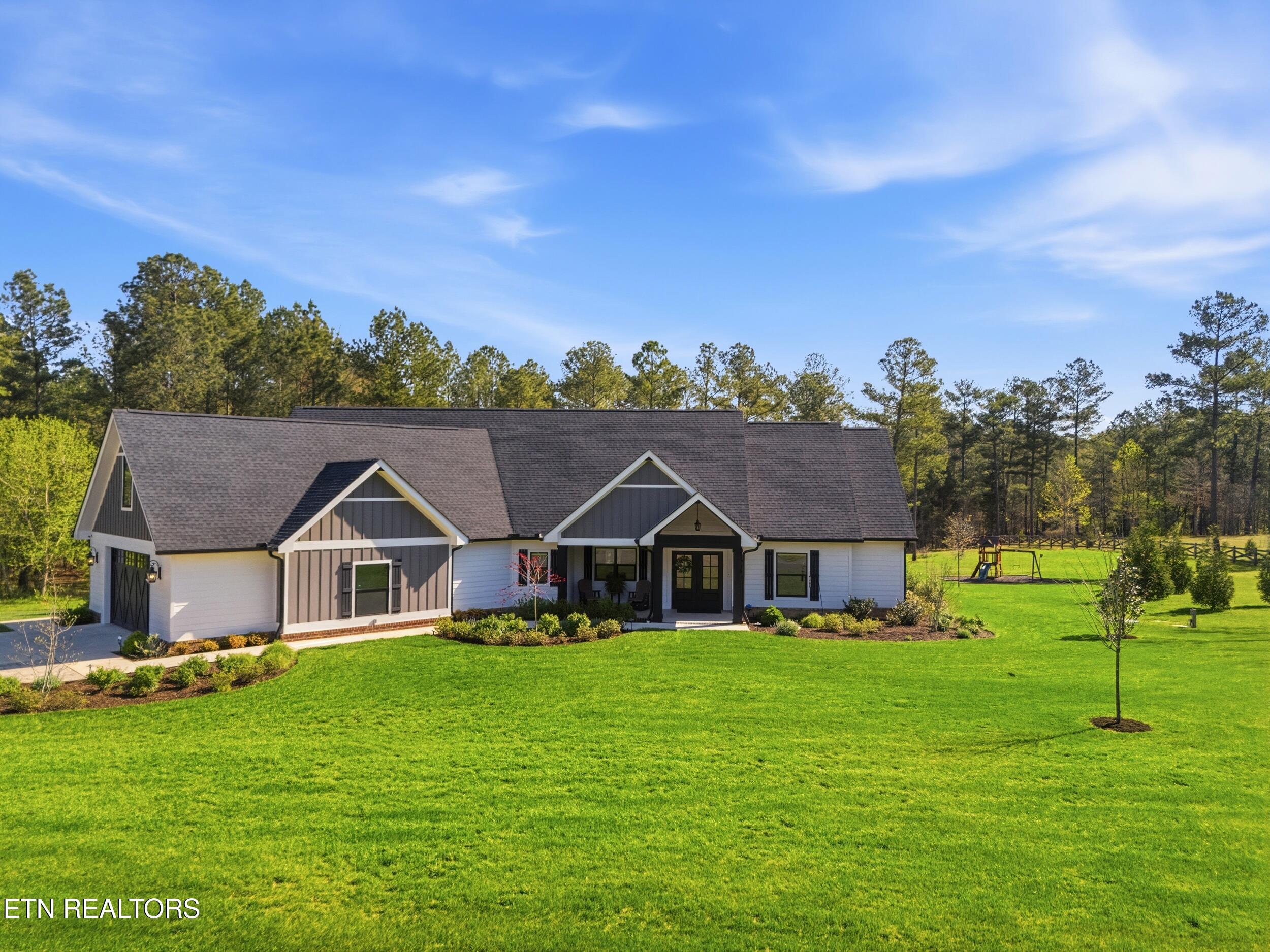 136 Wilderness Drive Vonore TN 37885