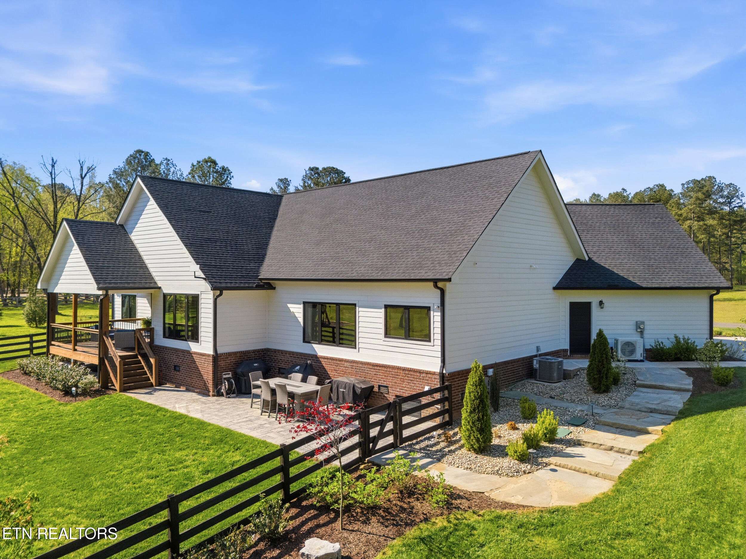 136 Wilderness Drive Vonore TN 37885
