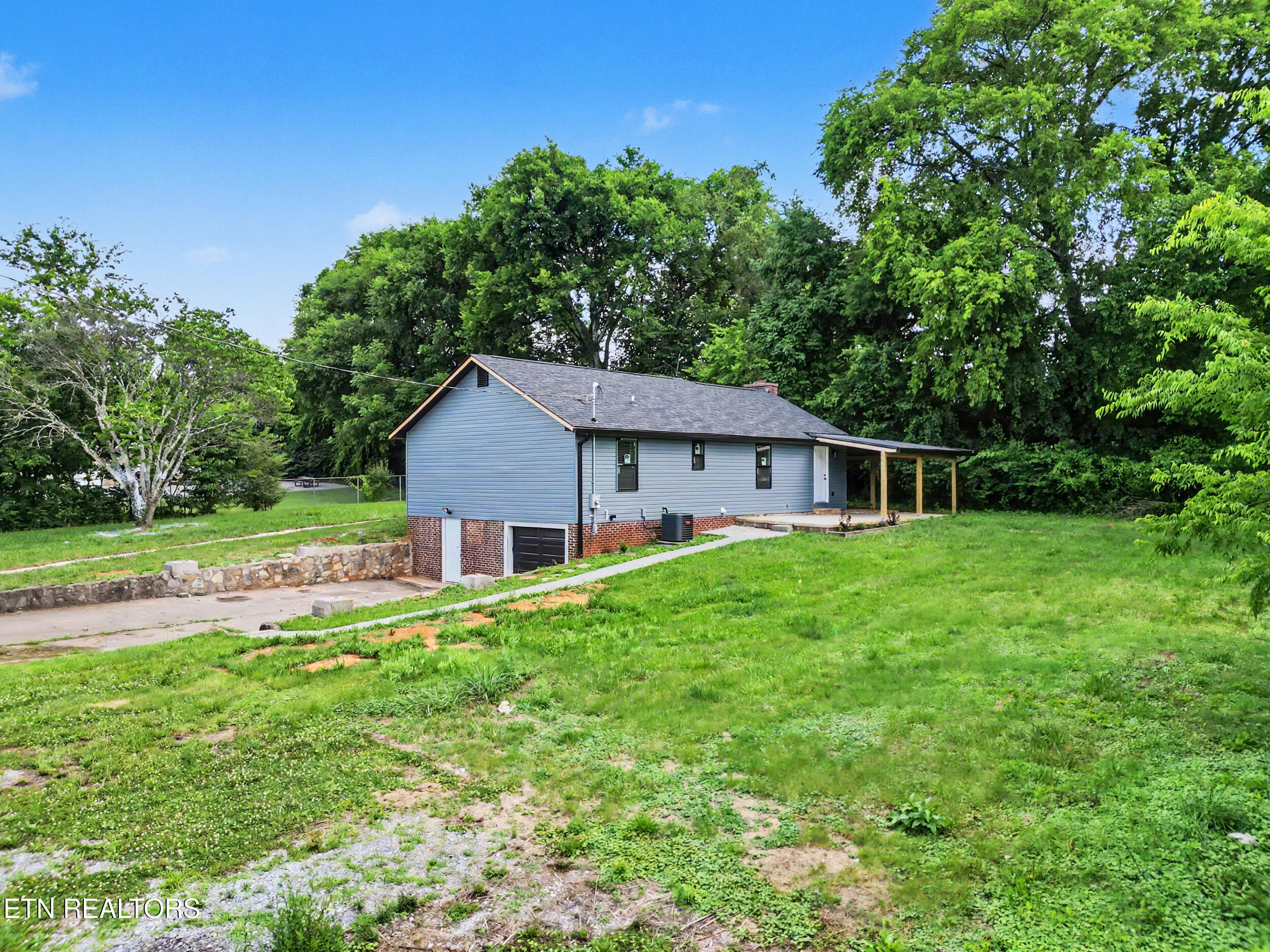 115 Howard Street Maryville TN 37804