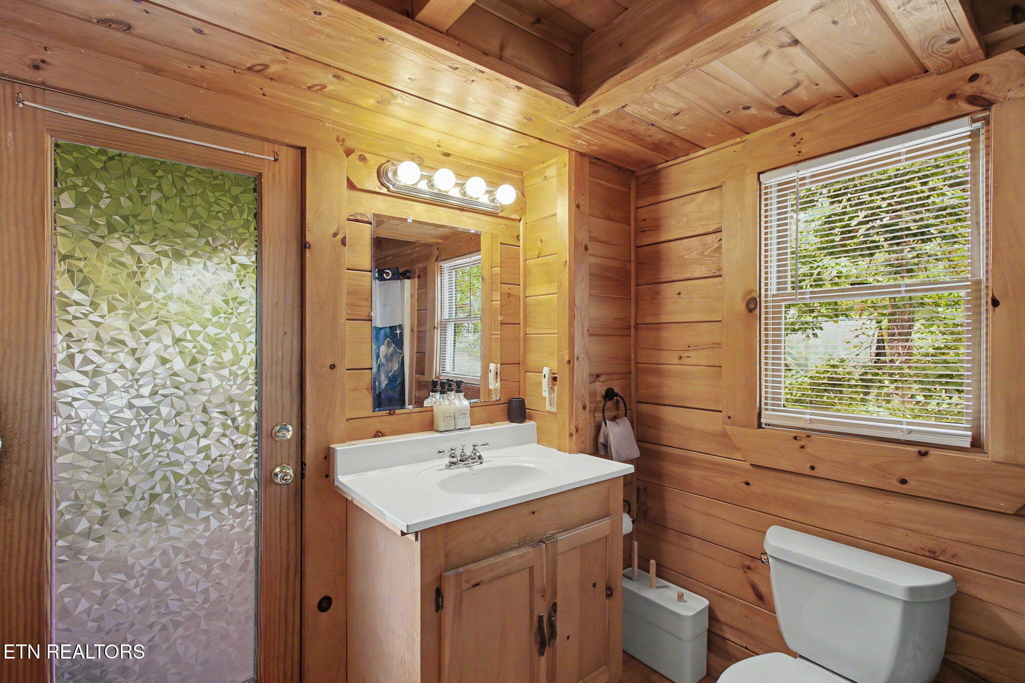 2864 Pine Haven Drive Sevierville TN 37862