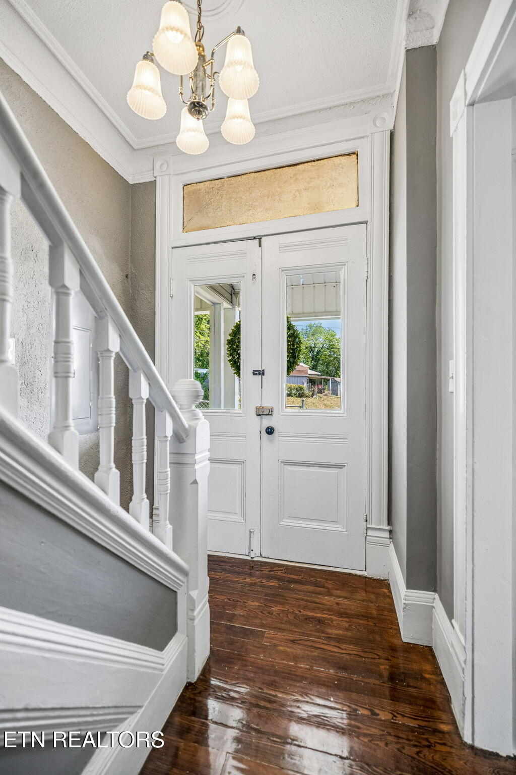 902 Queen Avenue Harriman TN 37748