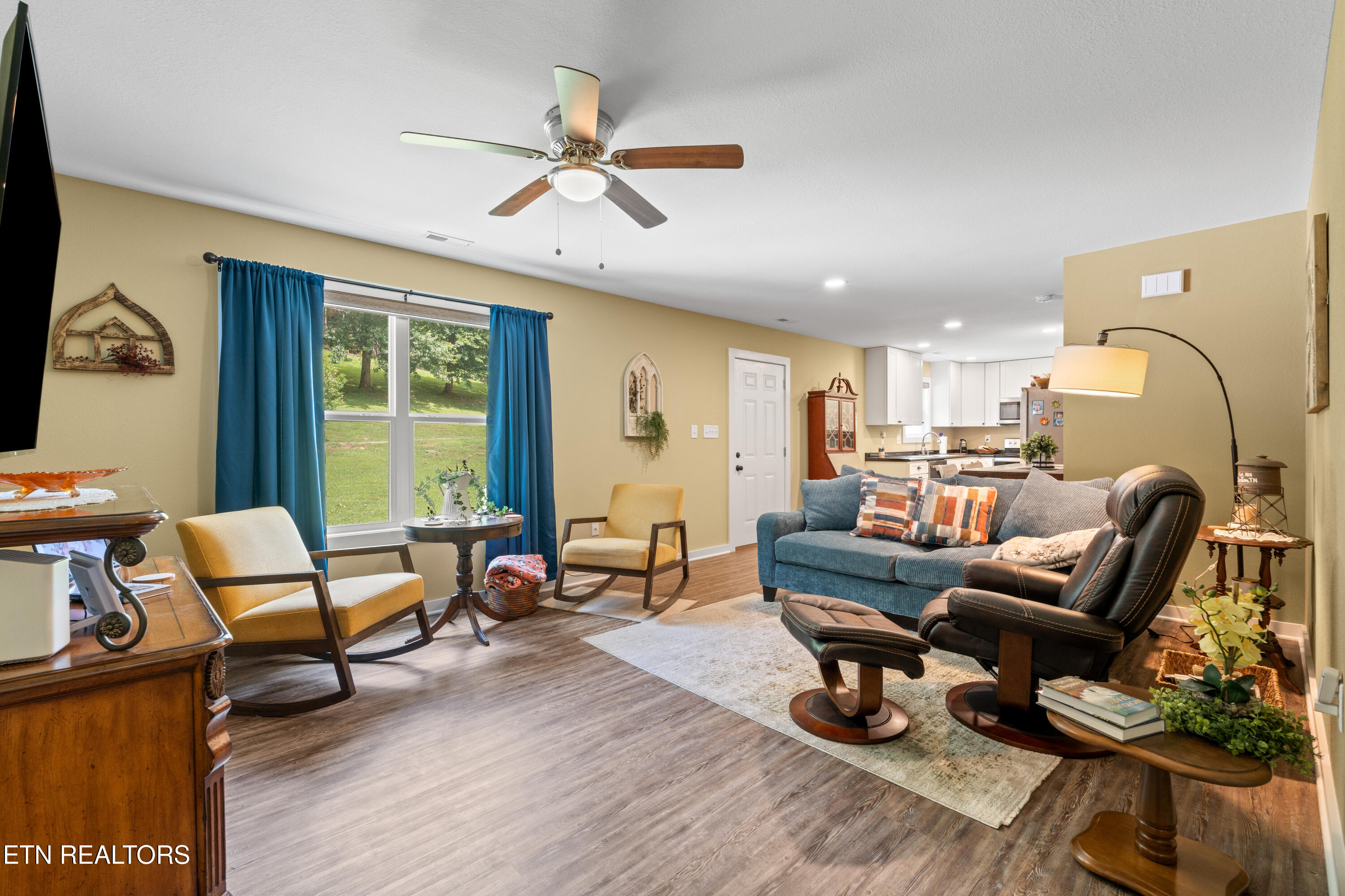 105 Wealdwood Drive Clinton TN 37716