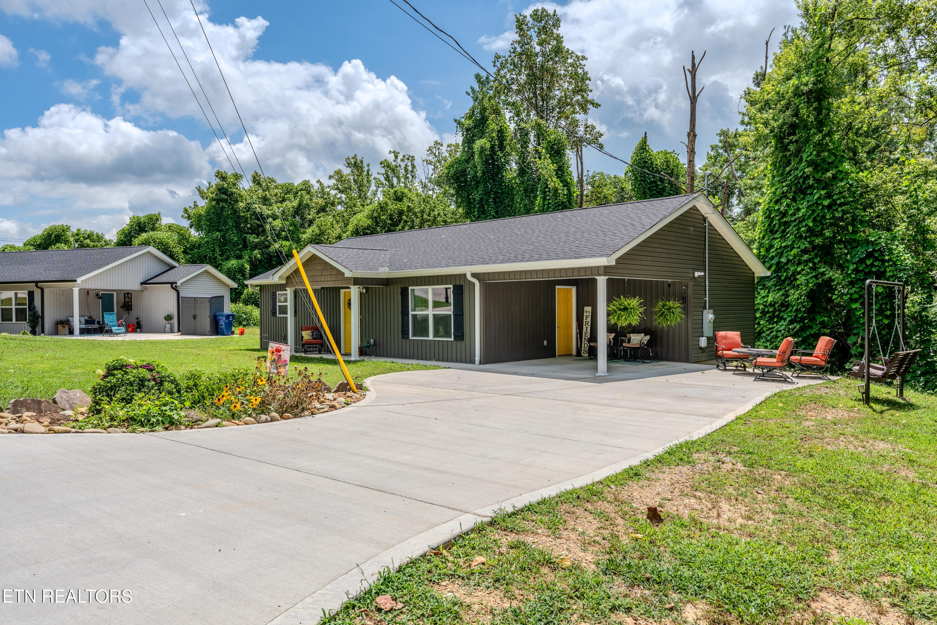 105 Wealdwood Drive Clinton TN 37716