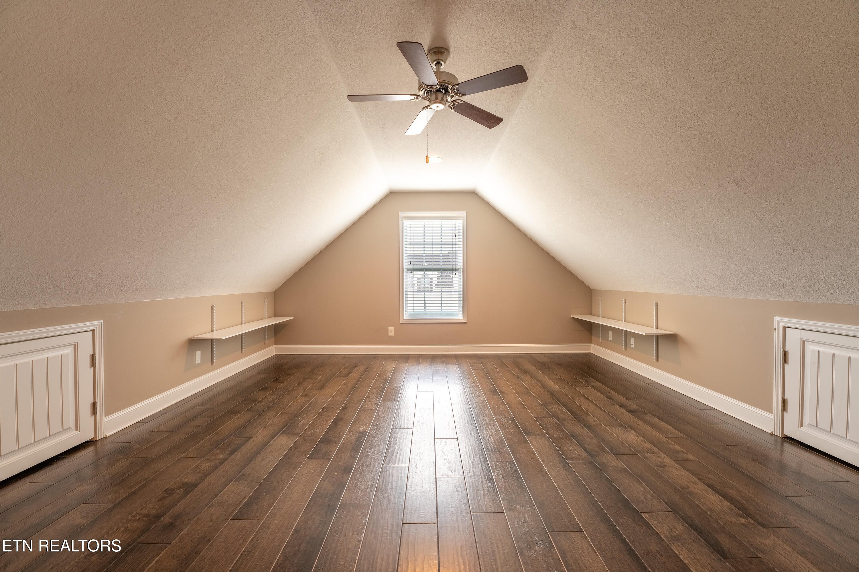 2642 Sweeping Rain Lane Knoxville TN 37931