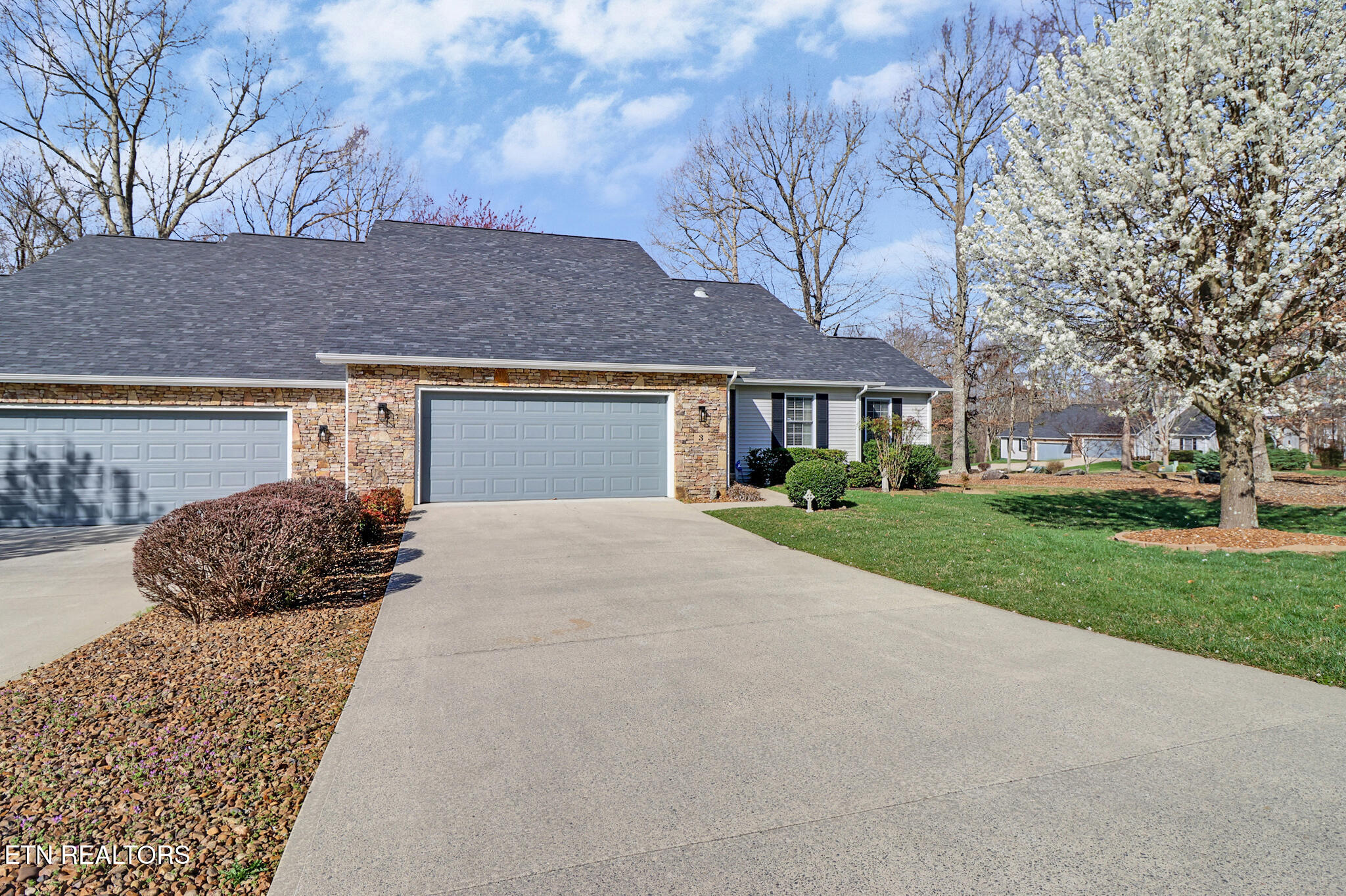 3 Augustine Lane Fairfield Glade TN 38558