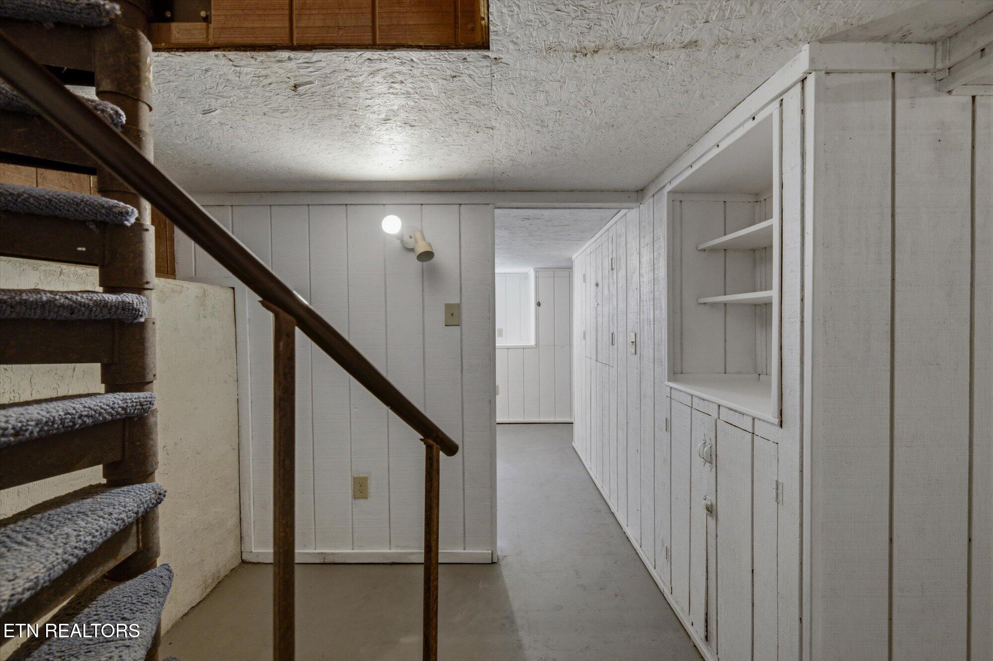 100 Delaware Avenue Oak Ridge TN 37830