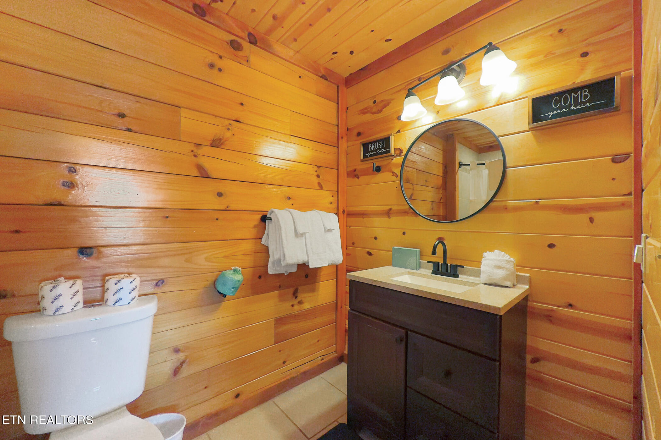 1244 Bird Nest Way Sevierville TN 37862