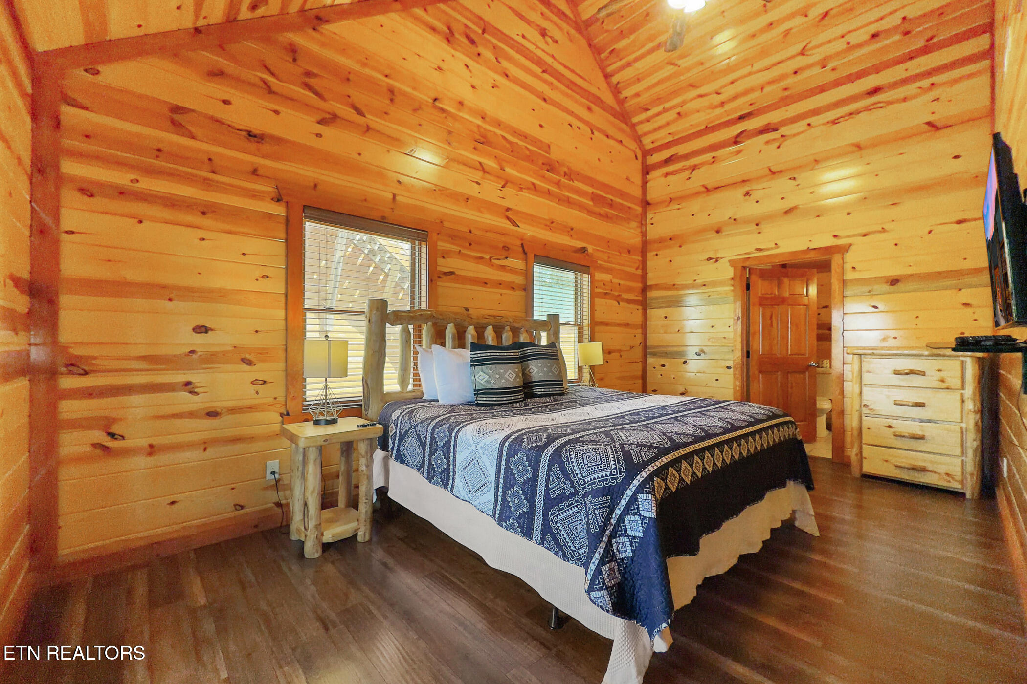 1244 Bird Nest Way Sevierville TN 37862