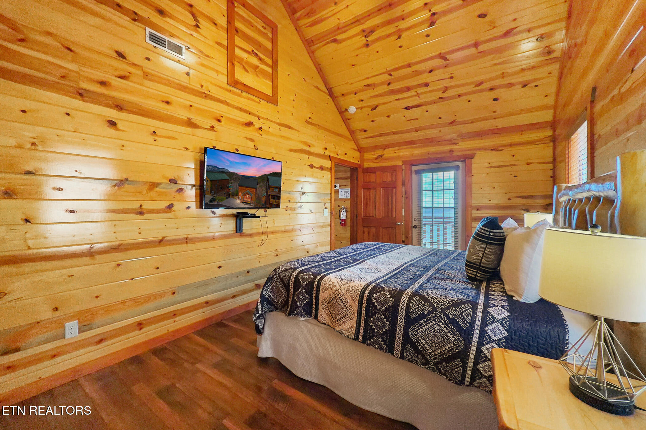 1244 Bird Nest Way Sevierville TN 37862