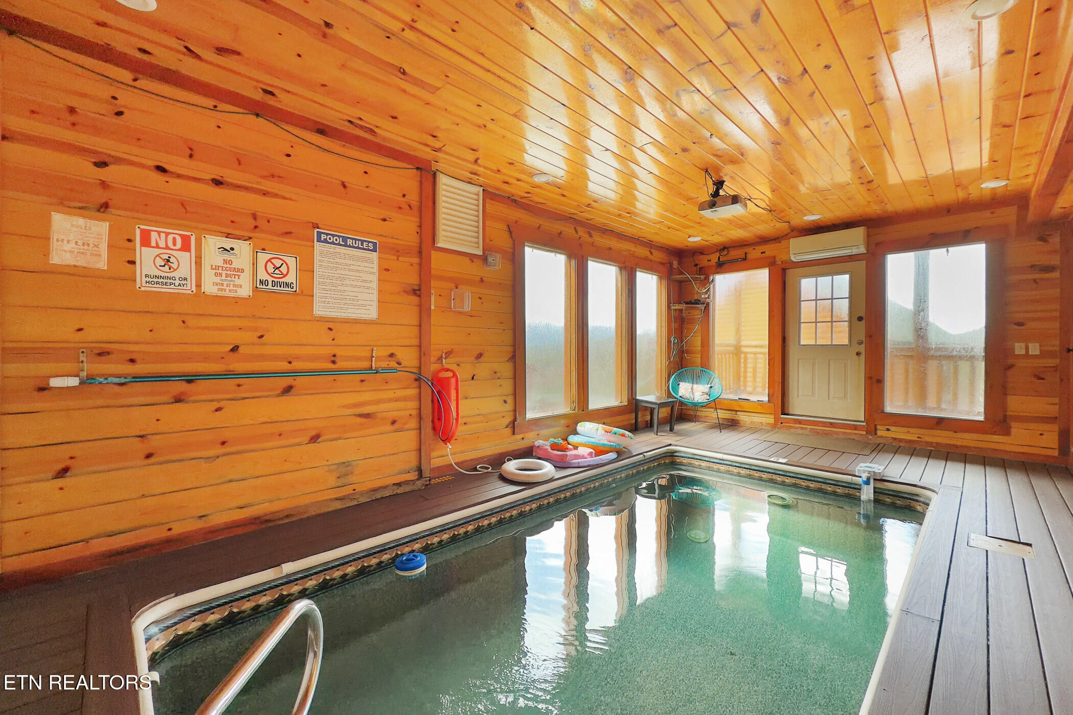 1244 Bird Nest Way Sevierville TN 37862