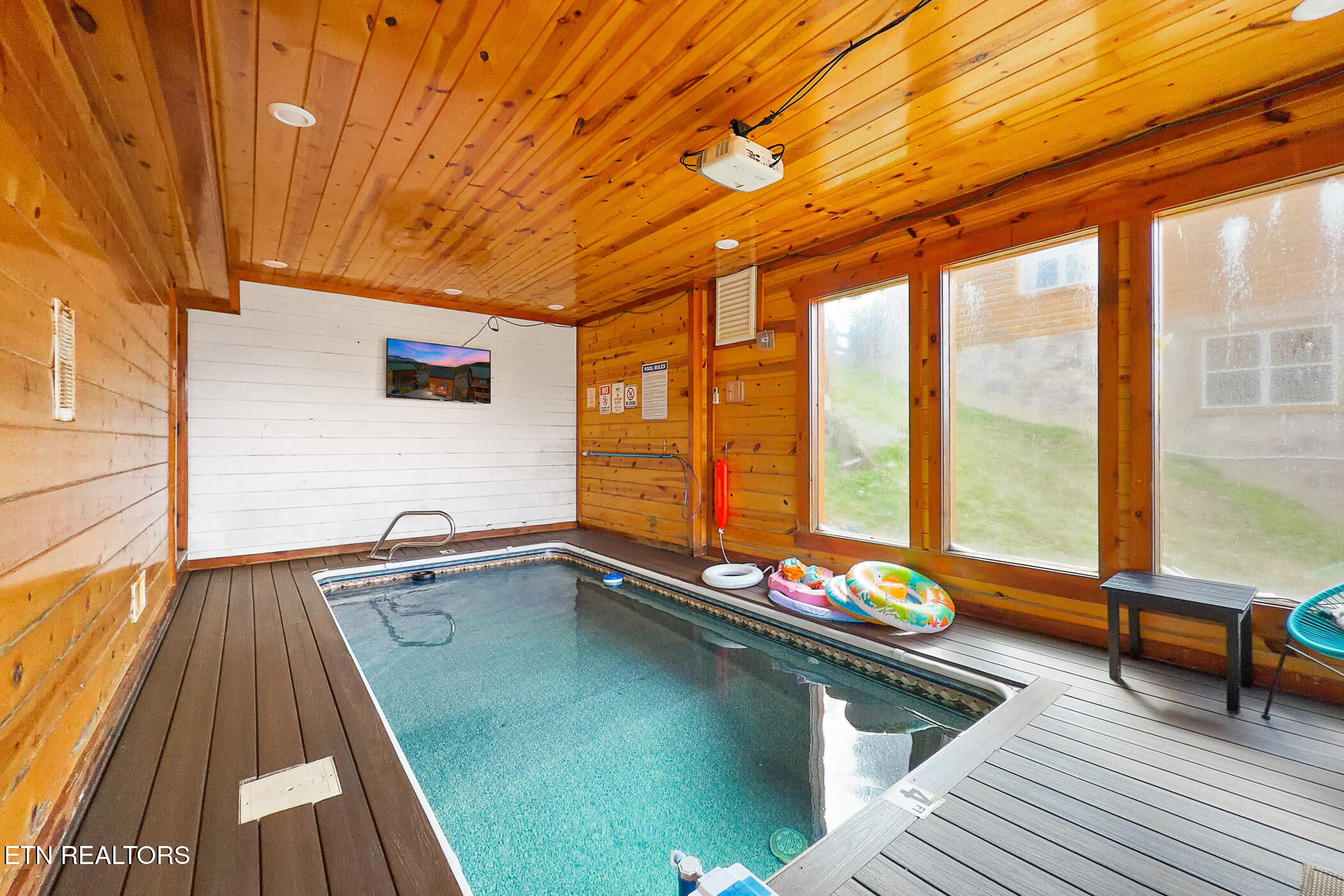 1244 Bird Nest Way Sevierville TN 37862