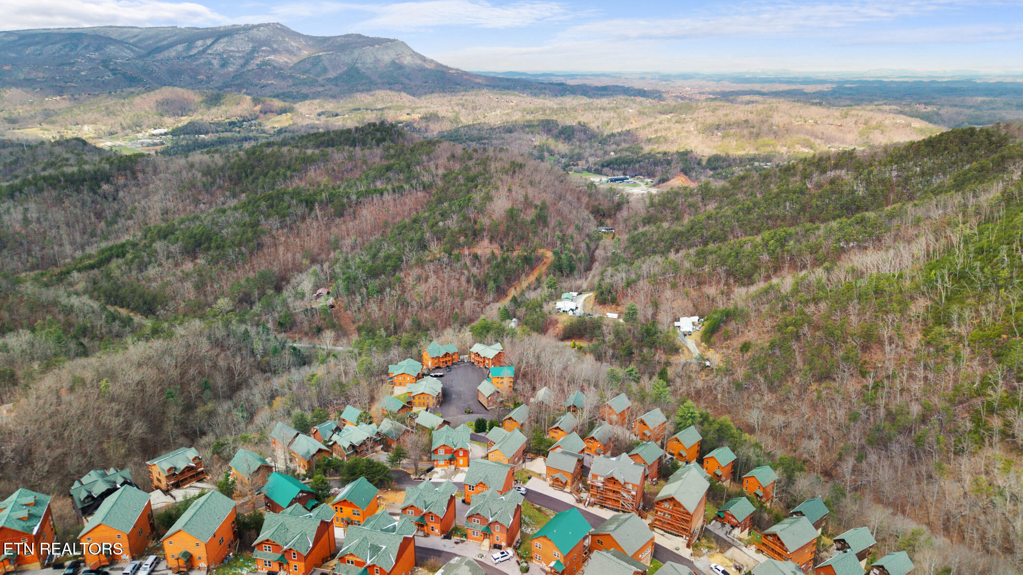 1244 Bird Nest Way Sevierville TN 37862
