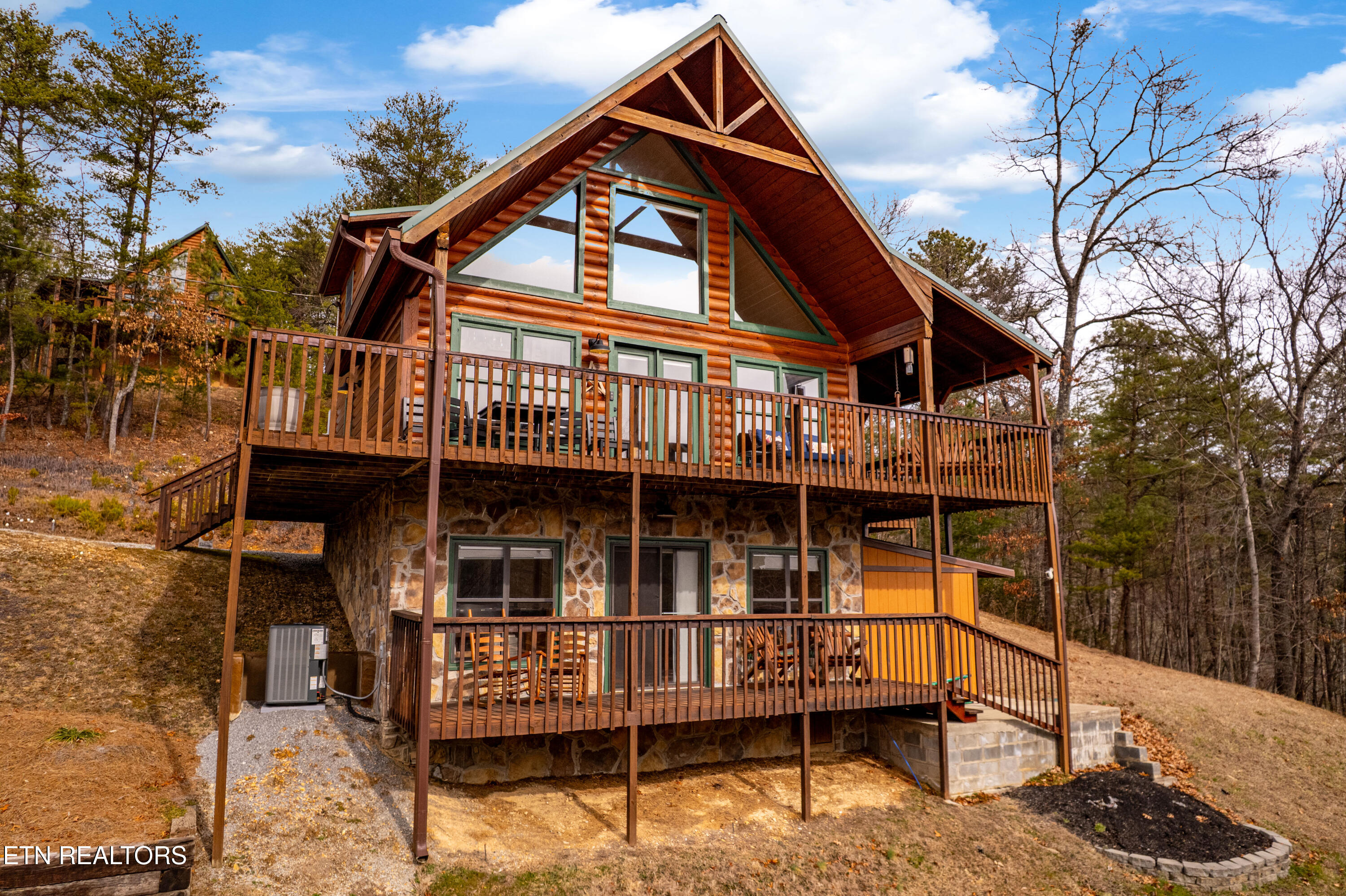 2610 Harvest Way Sevierville TN 37862