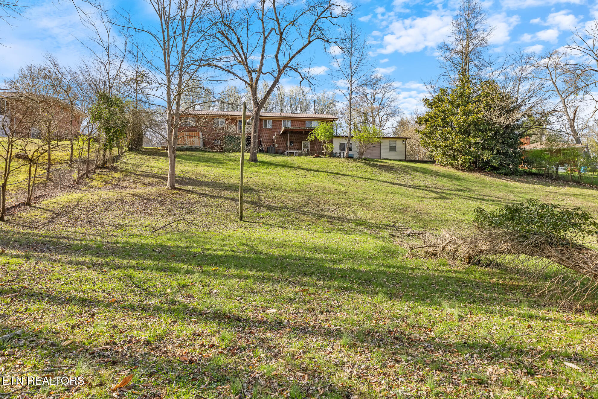 717 James Street Athens TN 37303