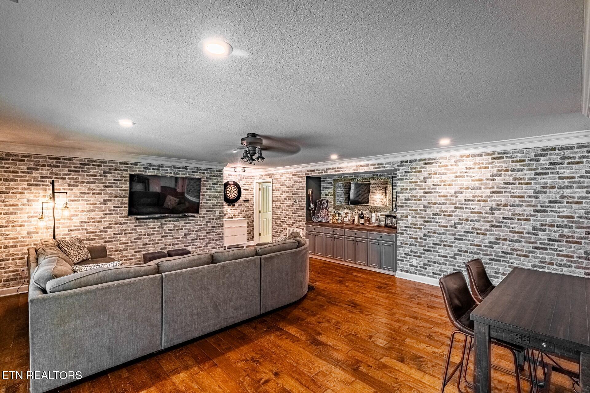 108 Oligi Lane Loudon TN 37774