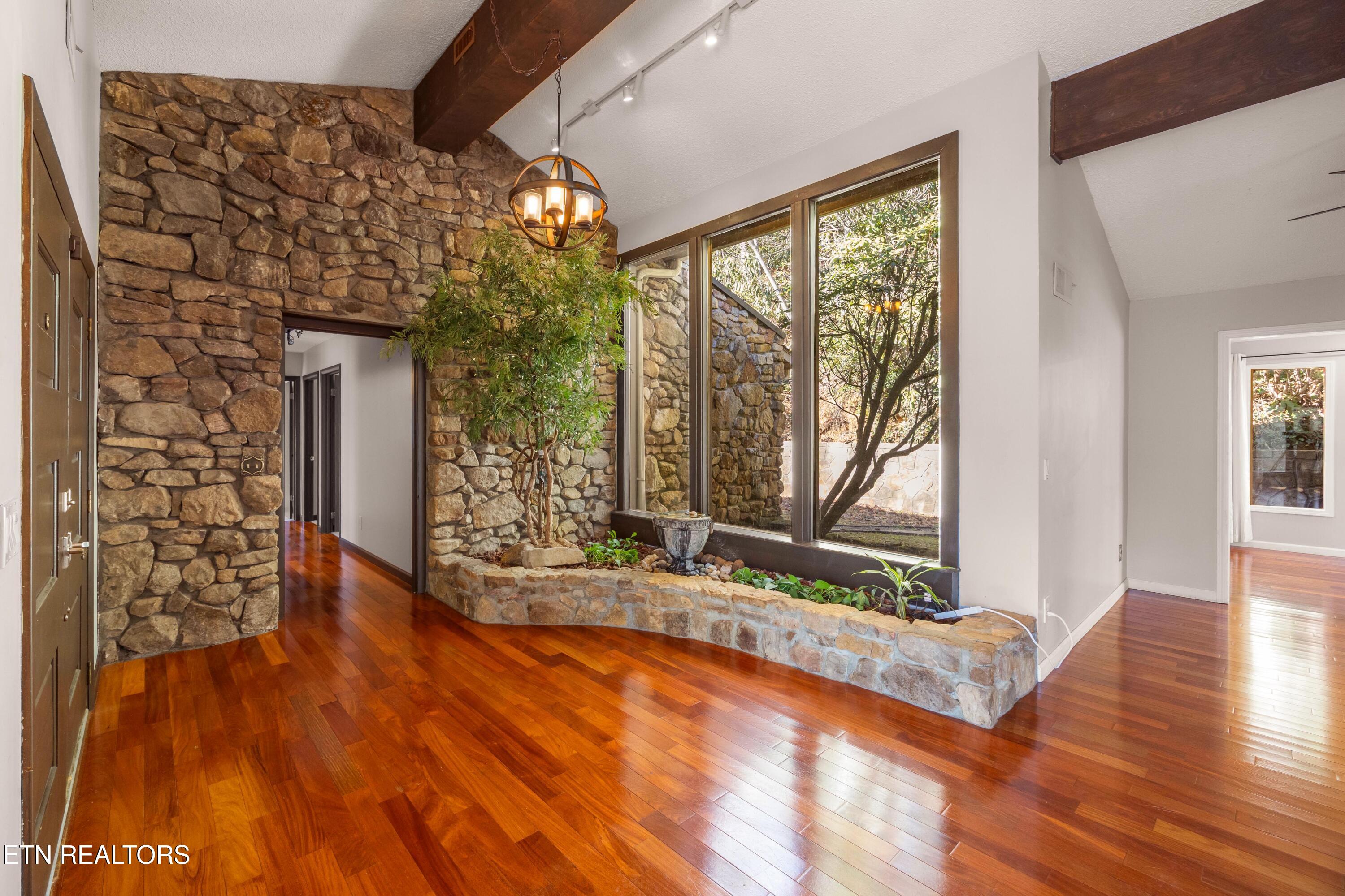 333 Gatlin Drive Gatlinburg TN 37738