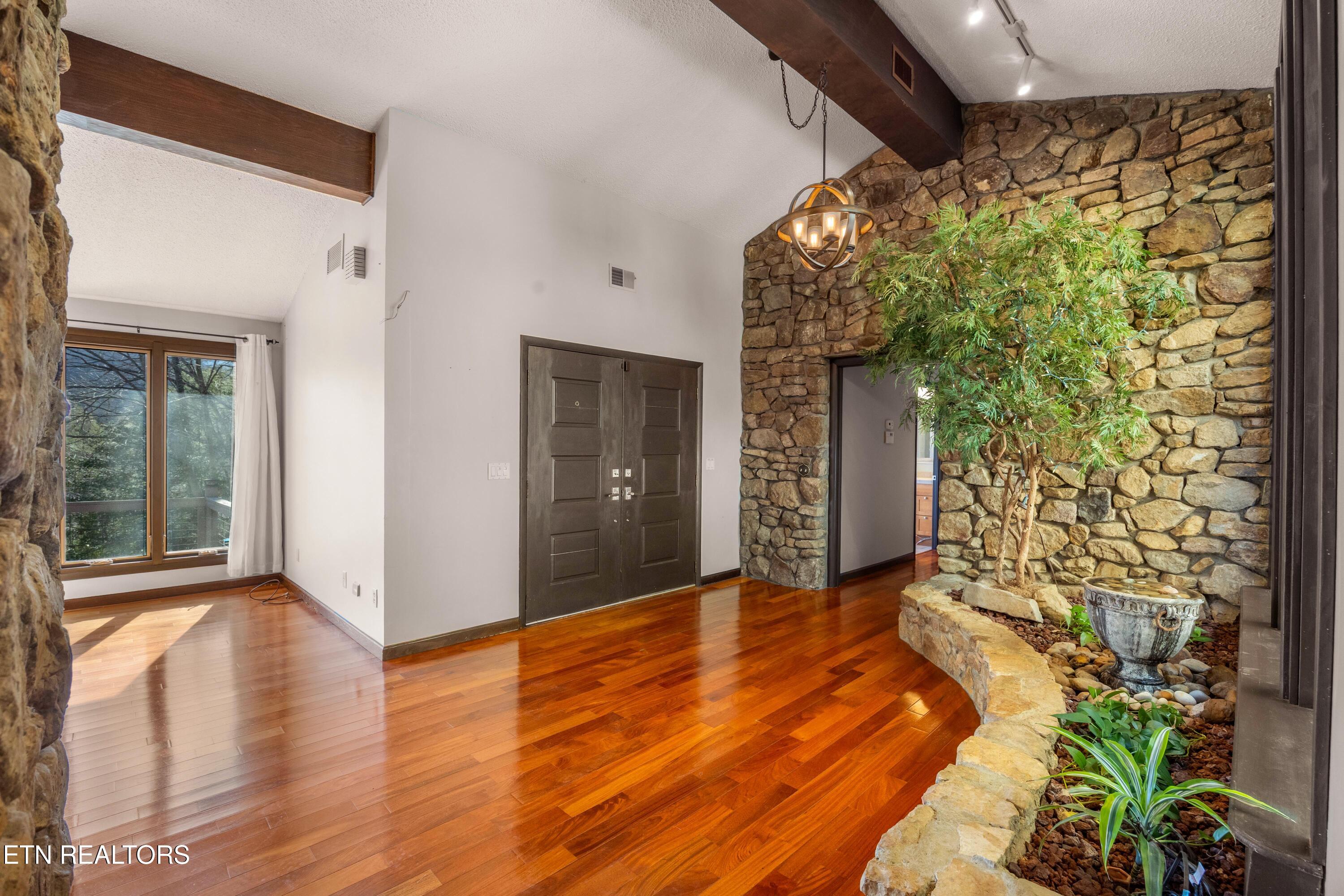 333 Gatlin Drive Gatlinburg TN 37738