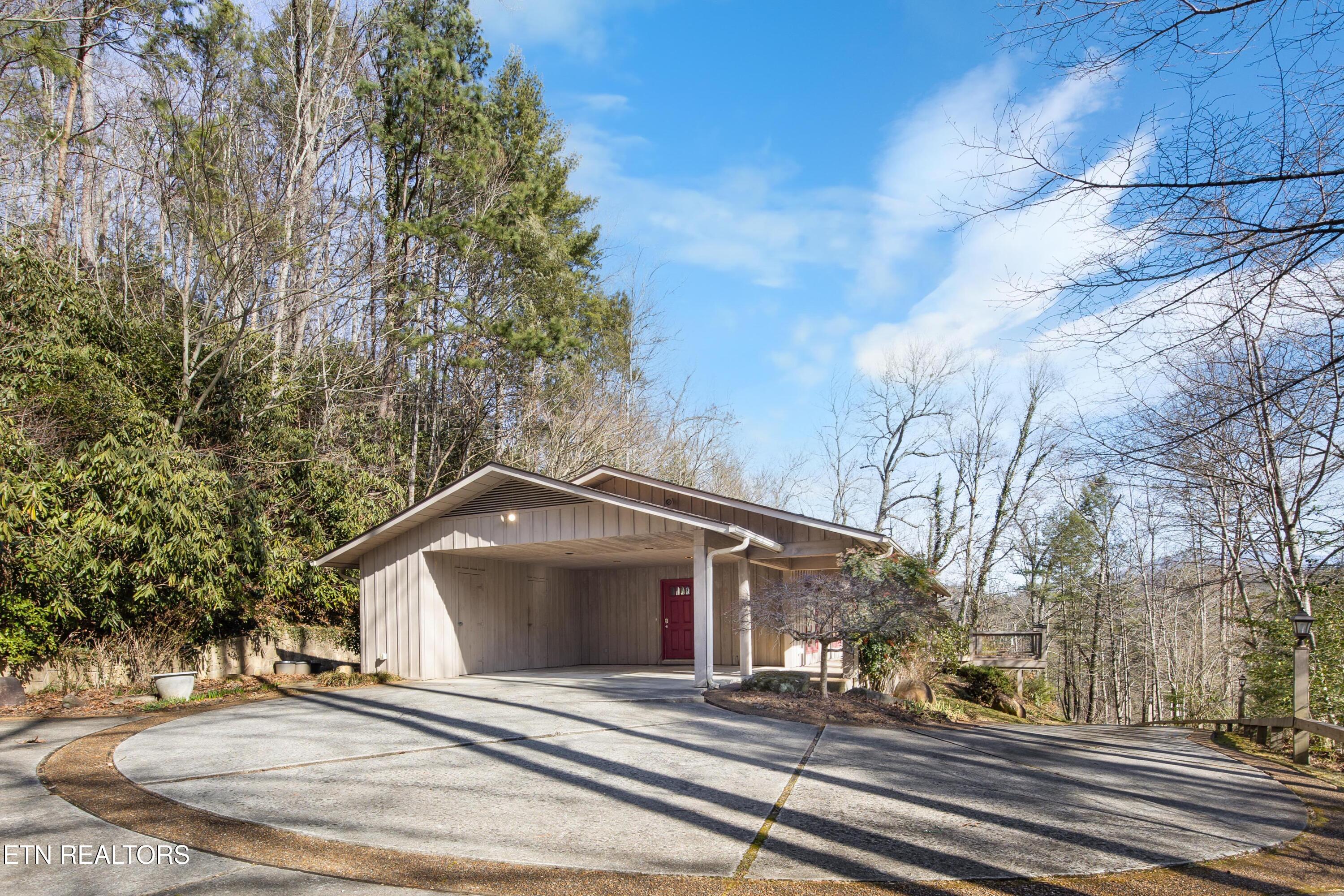 333 Gatlin Drive Gatlinburg TN 37738
