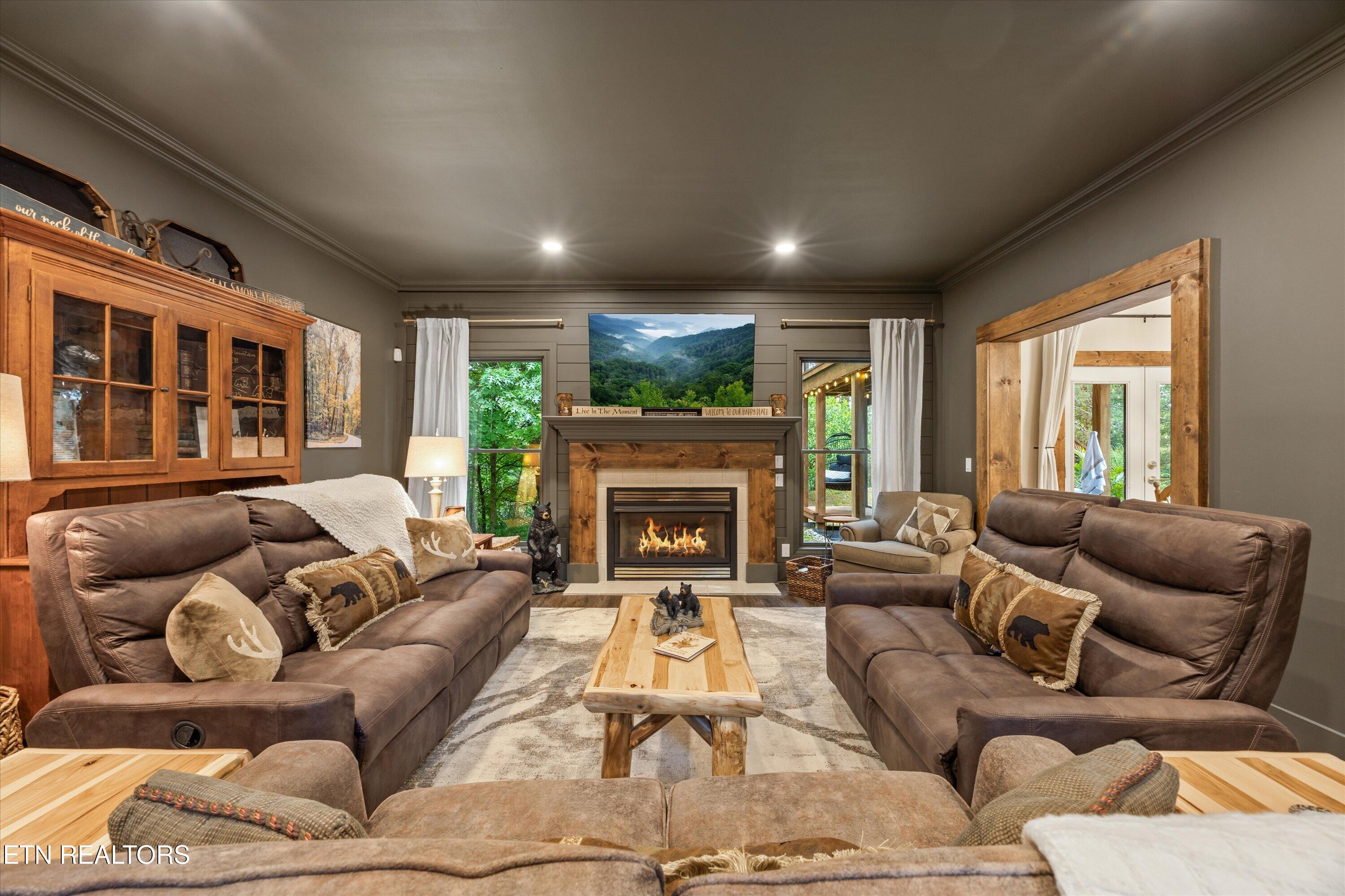 704 Blue Dun Court Pigeon Forge TN 37863