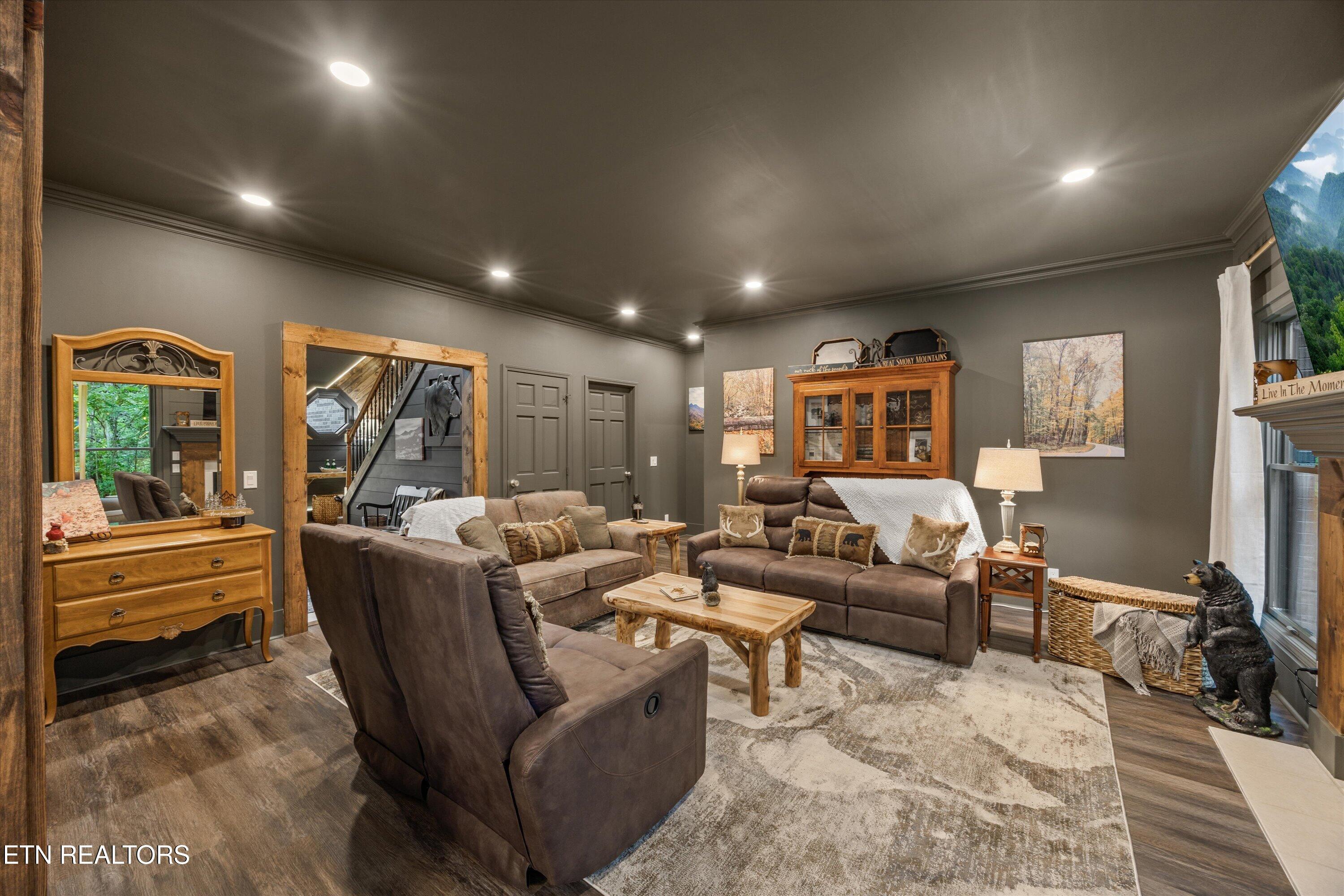 704 Blue Dun Court Pigeon Forge TN 37863