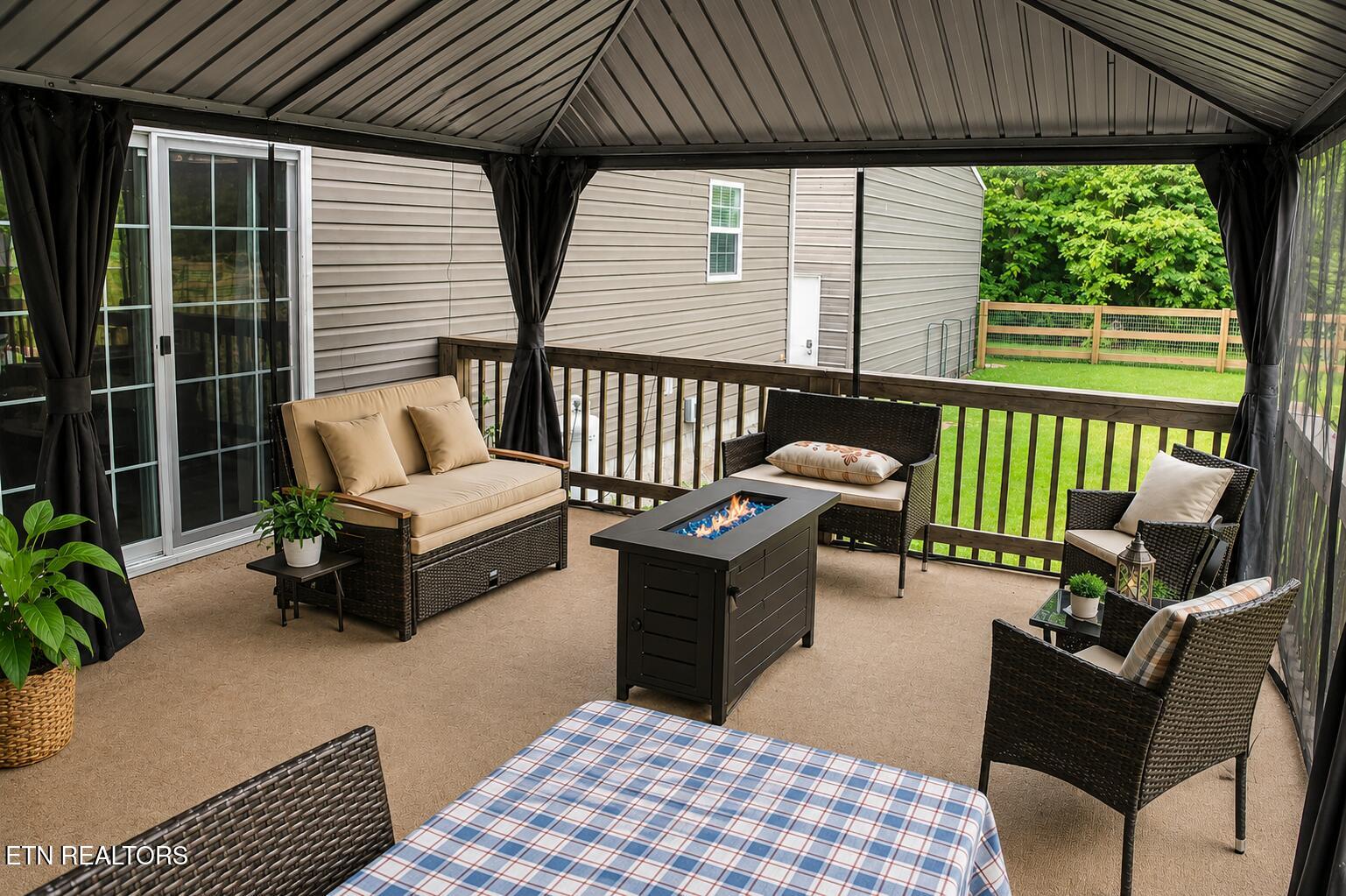 250 Cedar Crest Lane Friendsville TN 37737