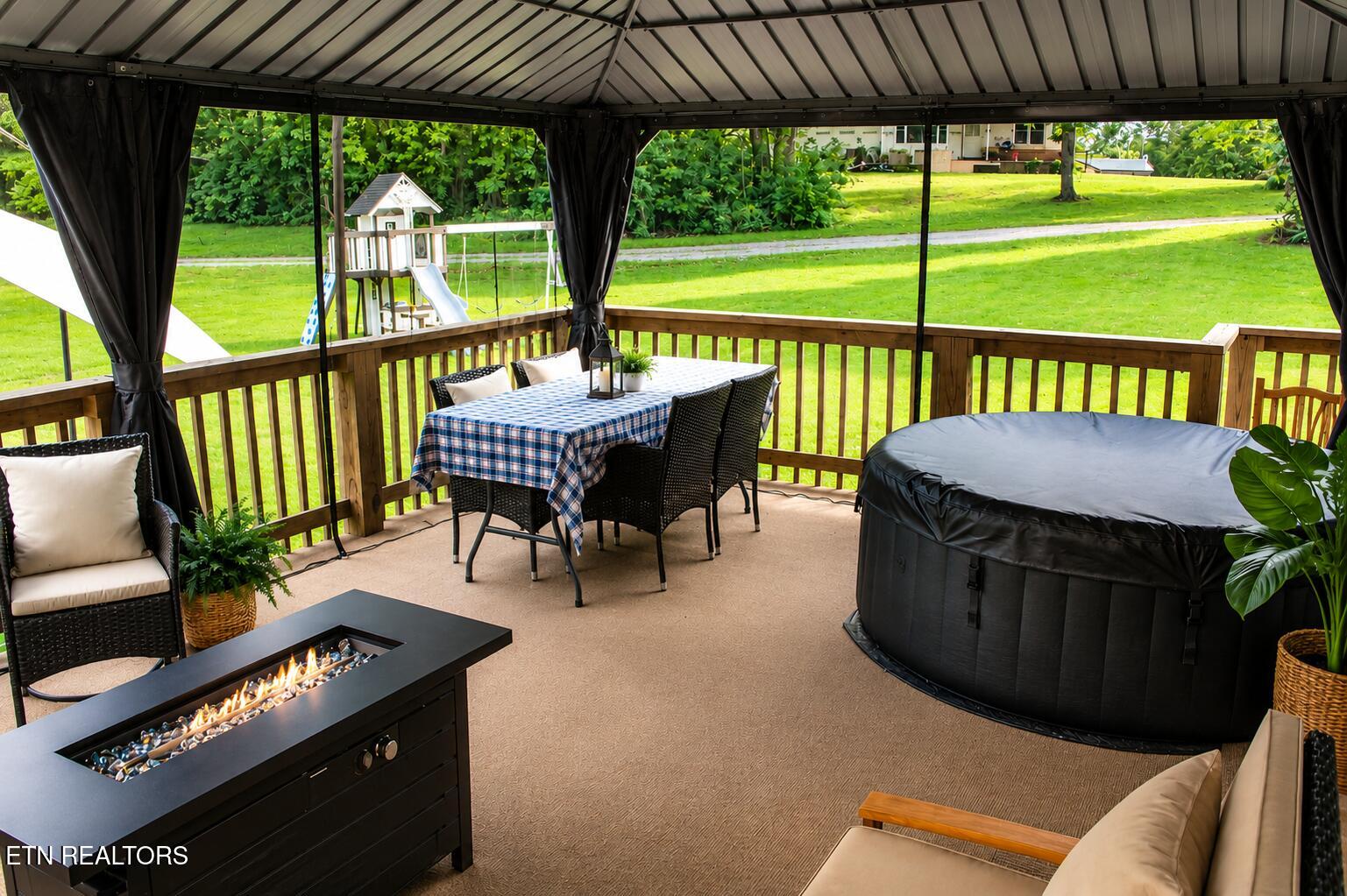 250 Cedar Crest Lane Friendsville TN 37737