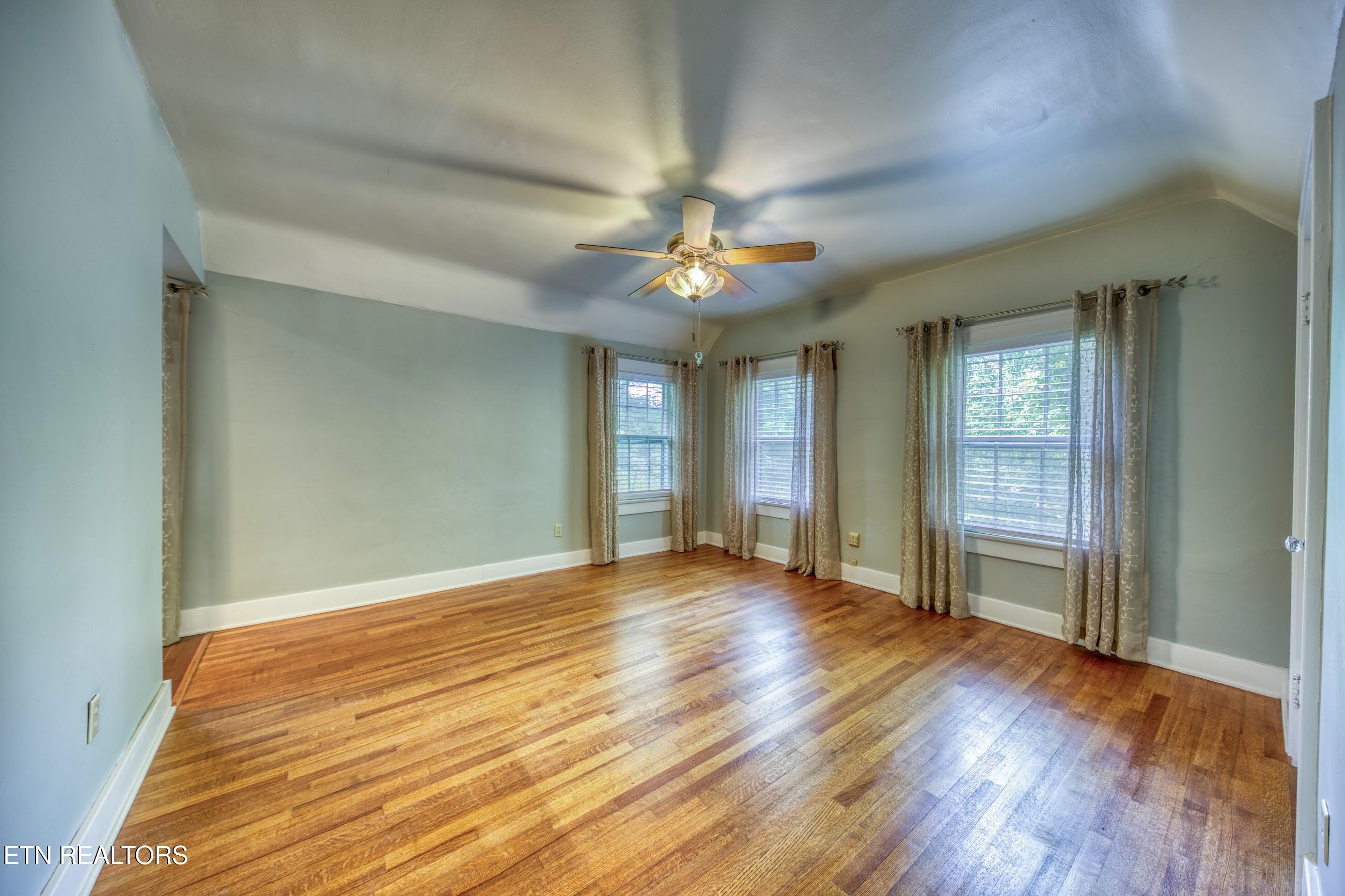 918 Windgate Street Knoxville TN 37919