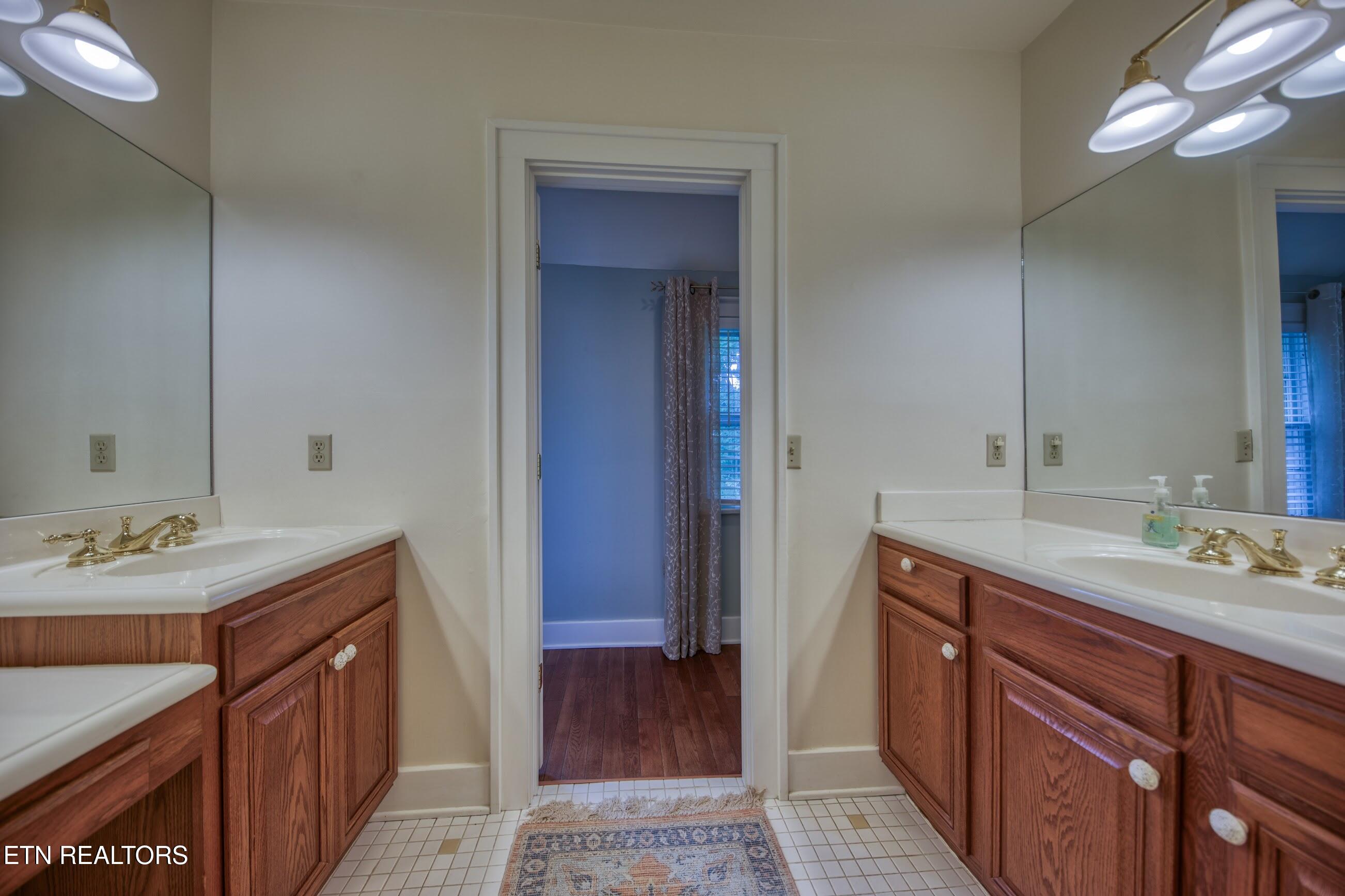 918 Windgate Street Knoxville TN 37919