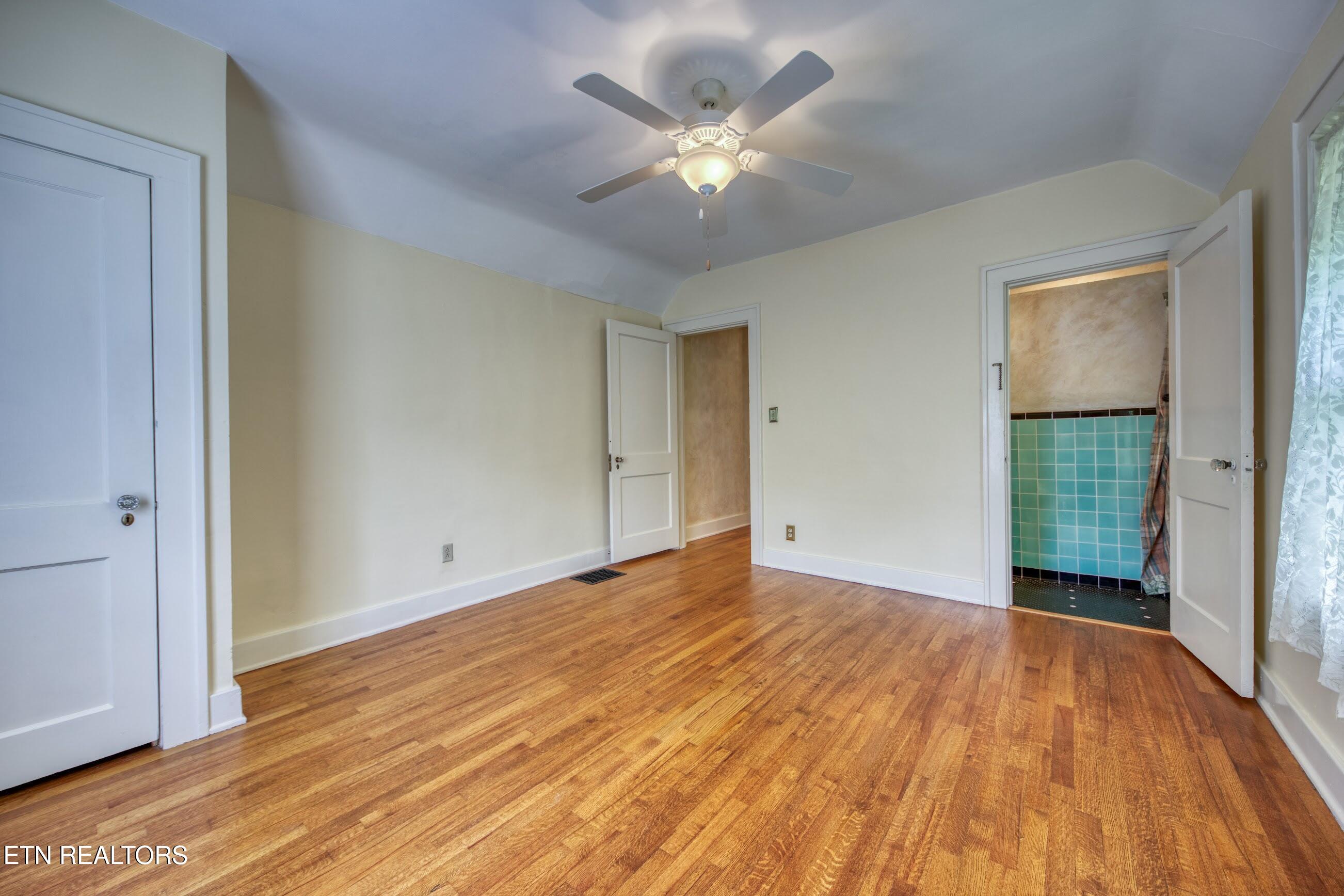 918 Windgate Street Knoxville TN 37919