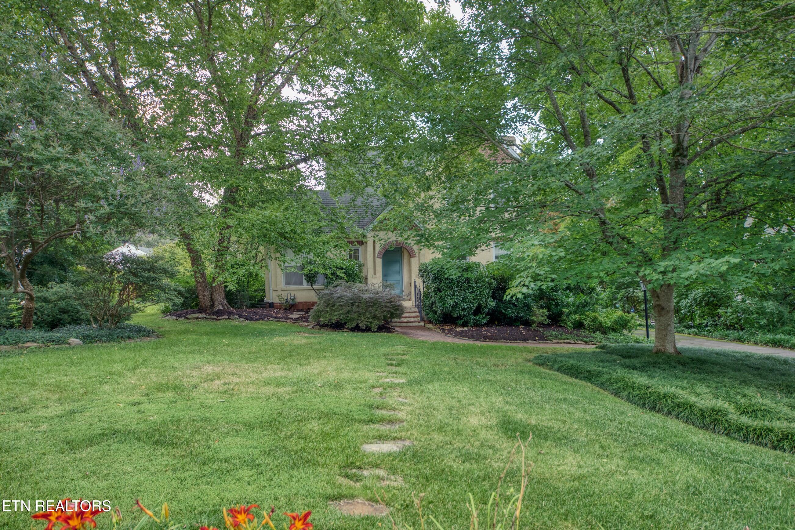 918 Windgate Street Knoxville TN 37919