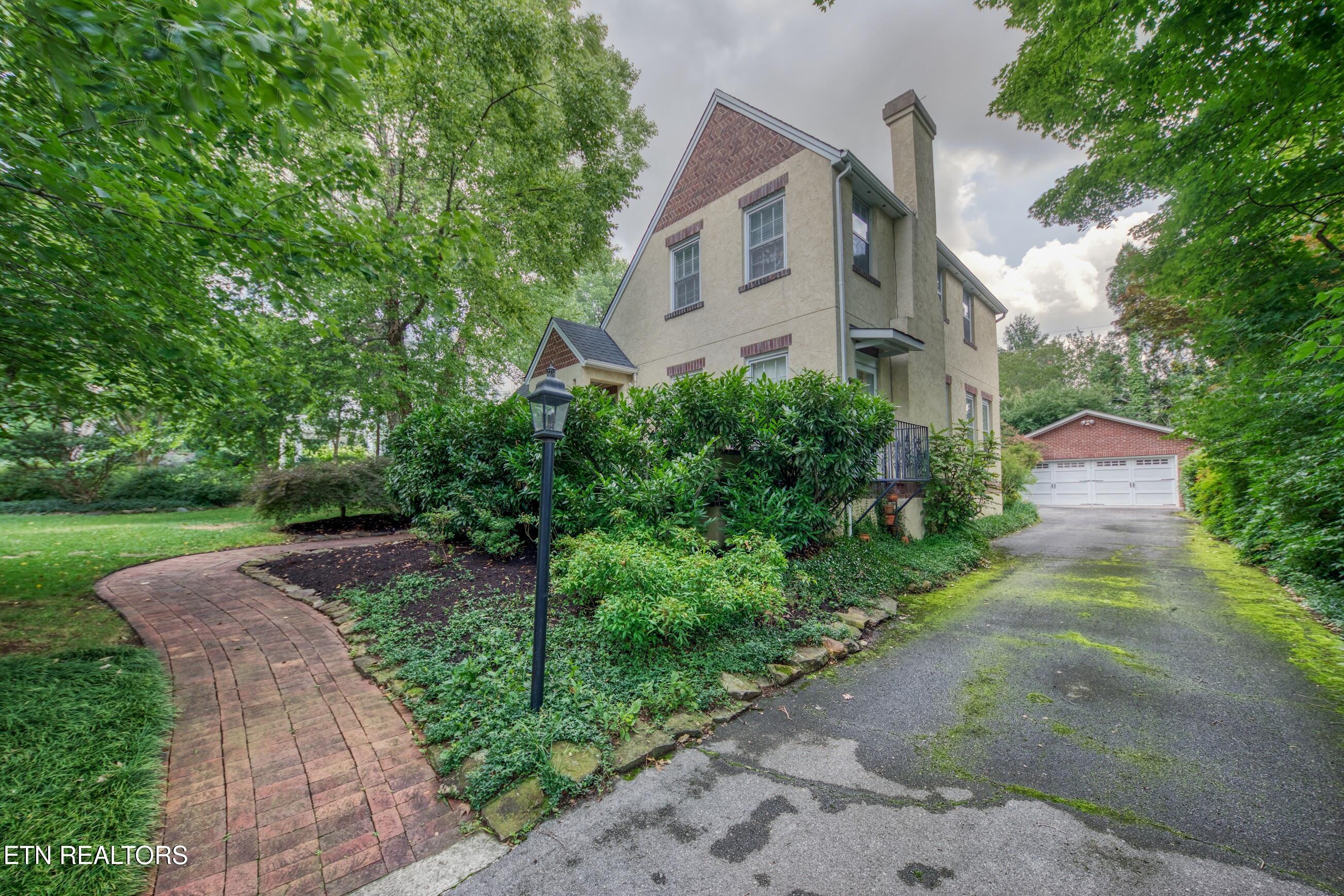 918 Windgate Street Knoxville TN 37919