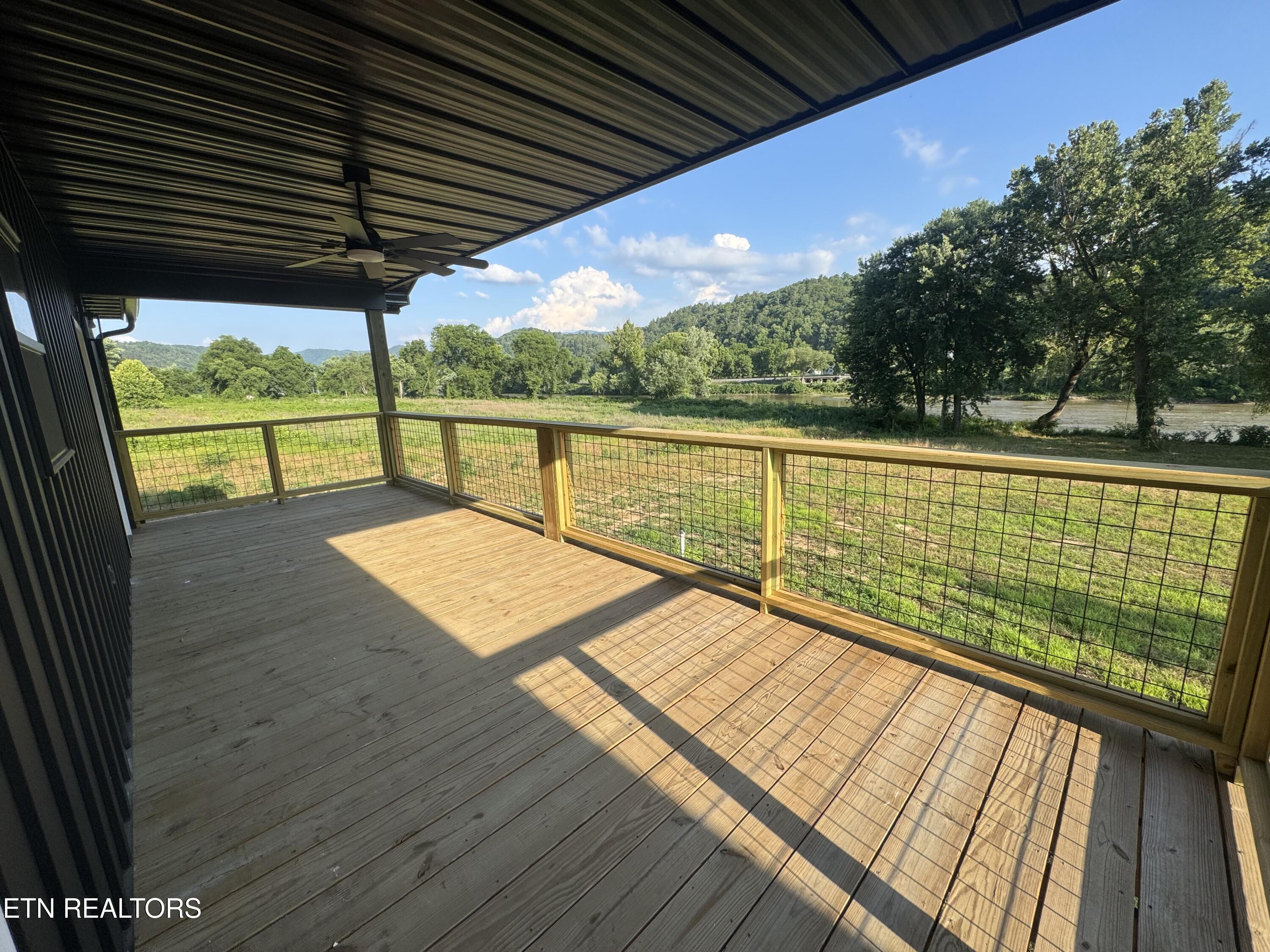 3197 E Highway 25-70 Del Rio TN 37727
