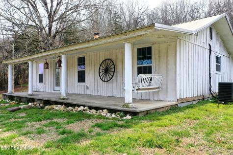 301 Gage Road Philadelphia TN 37846