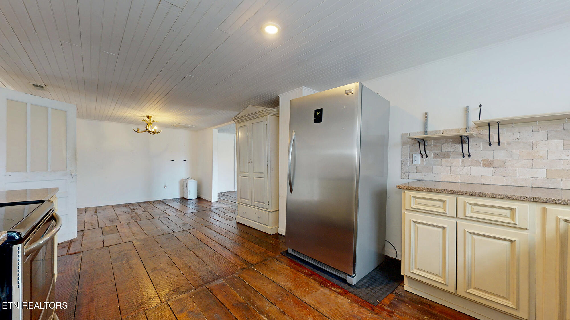 301 Gage Road Philadelphia TN 37846
