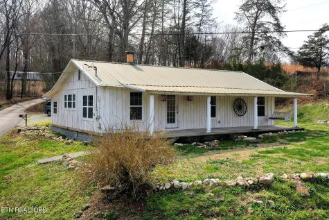 301 Gage Road Philadelphia TN 37846