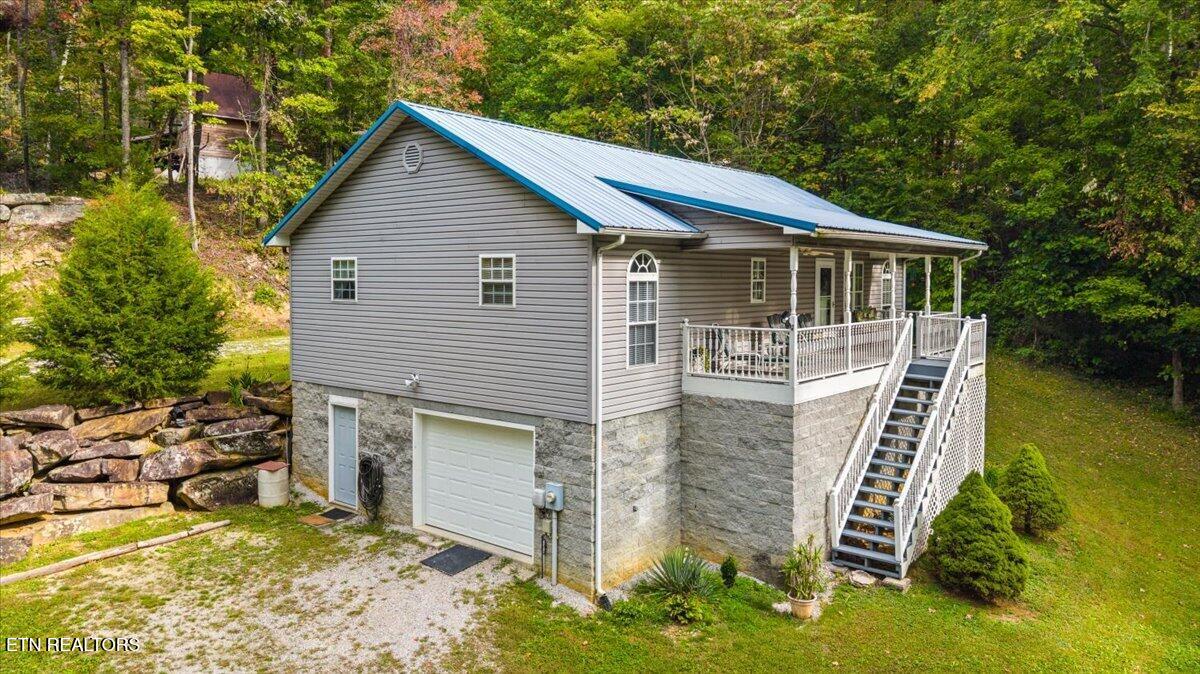 169 Bibee Lane Caryville TN 37714