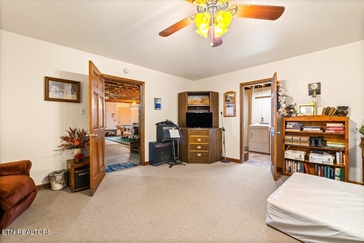 169 Bibee Lane Caryville TN 37714