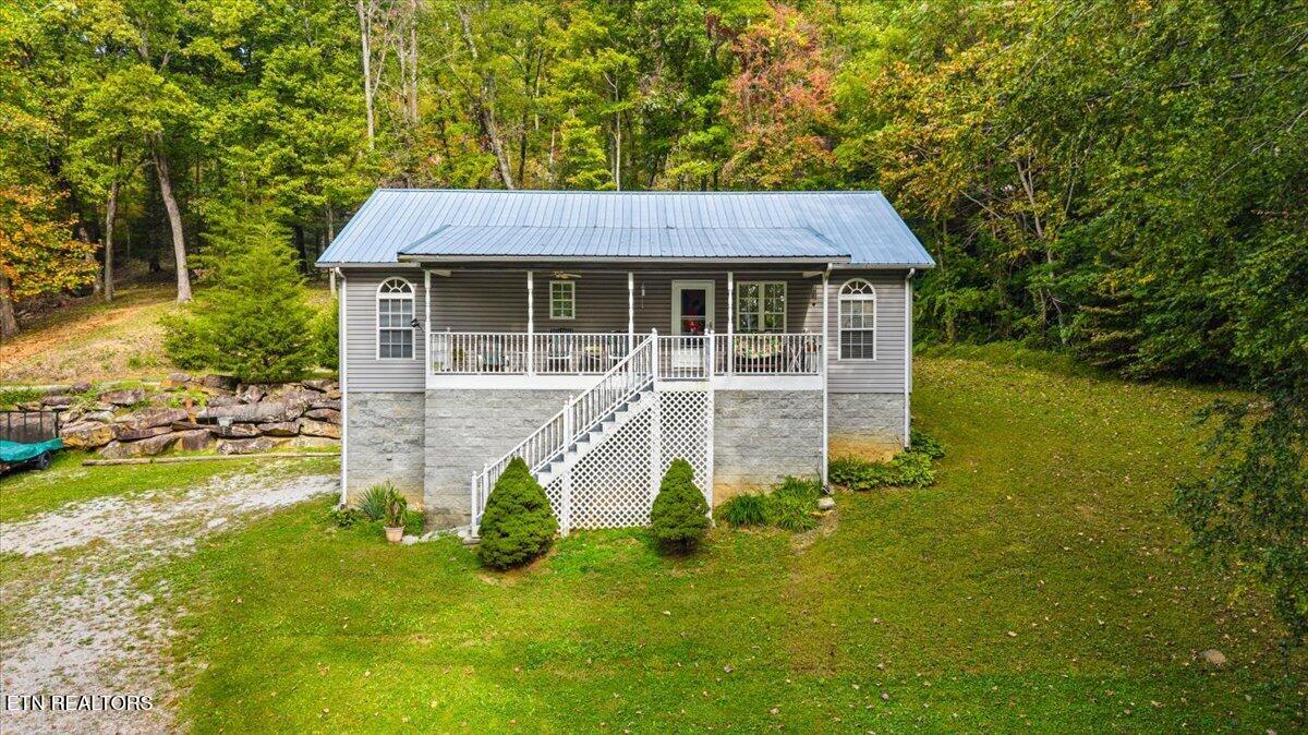 169 Bibee Lane Caryville TN 37714