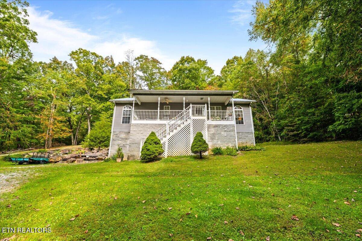 169 Bibee Lane Caryville TN 37714